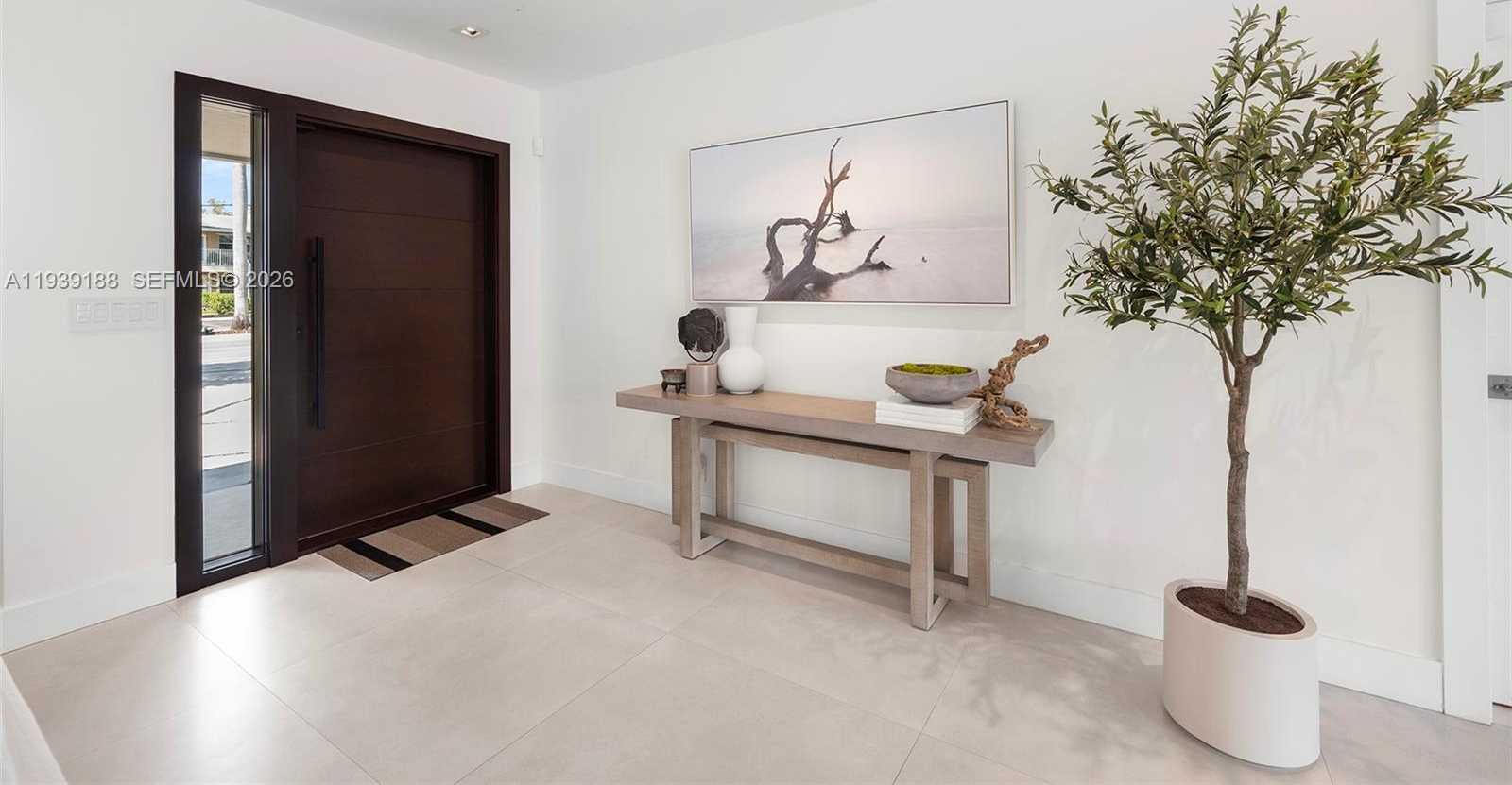 Small Image of 519 LAYNE BLVD, Hallandale Beach Number 8