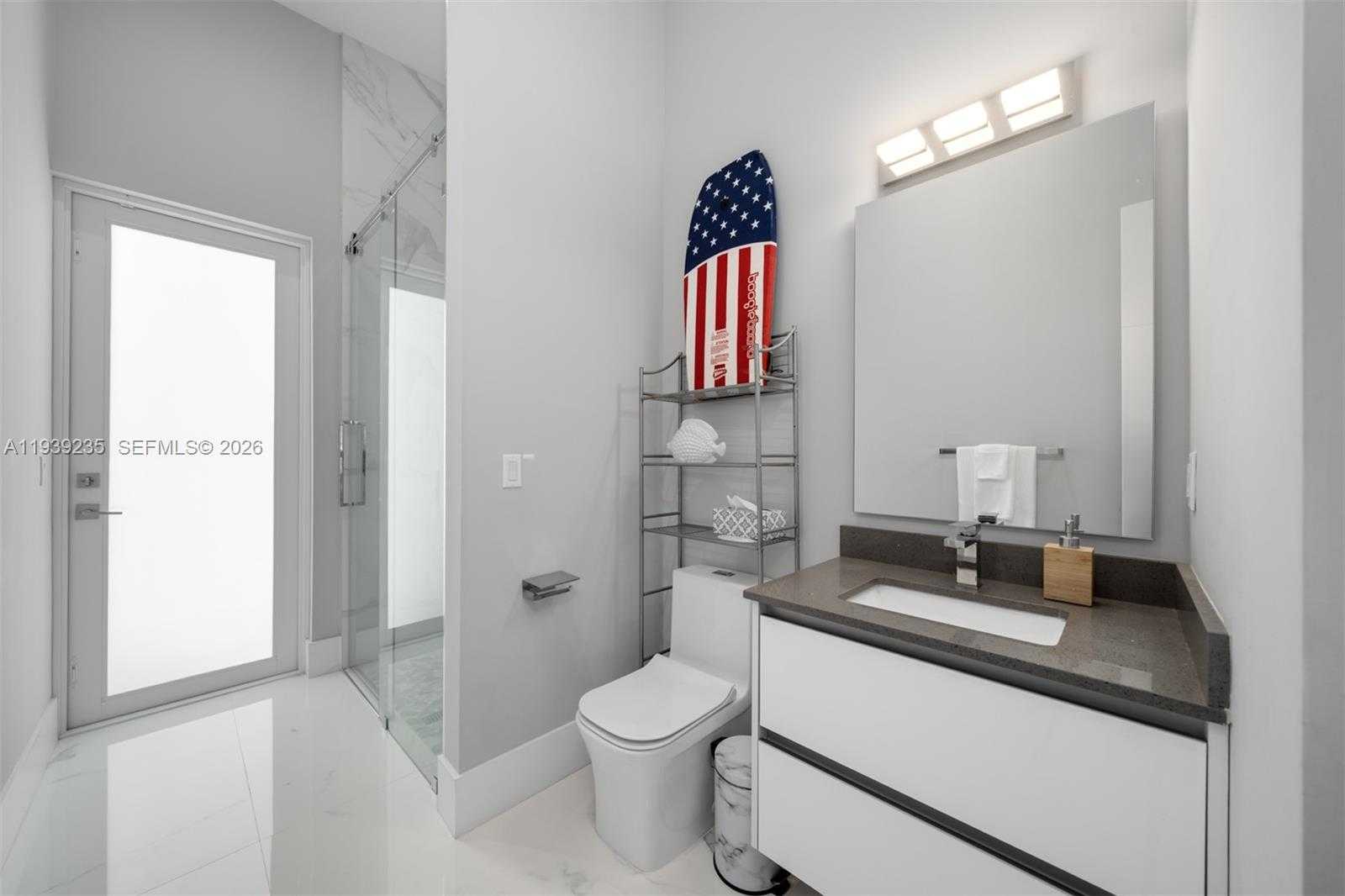 Small Image of 10250 SOUTH WEST 135TH ST, Miami Number 13