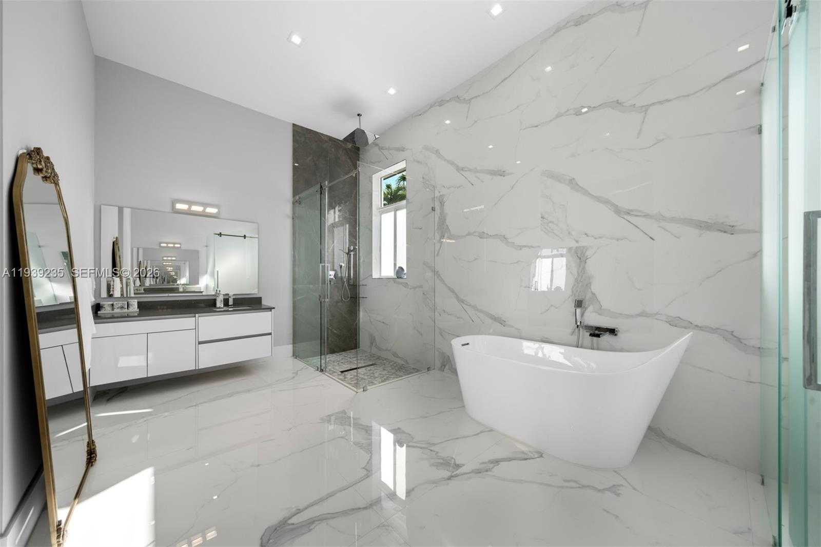 Small Image of 10250 SOUTH WEST 135TH ST, Miami Number 17