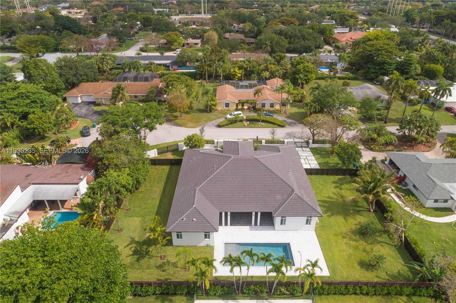 Small Image of 10250 SOUTH WEST 135TH ST, Miami Number 33