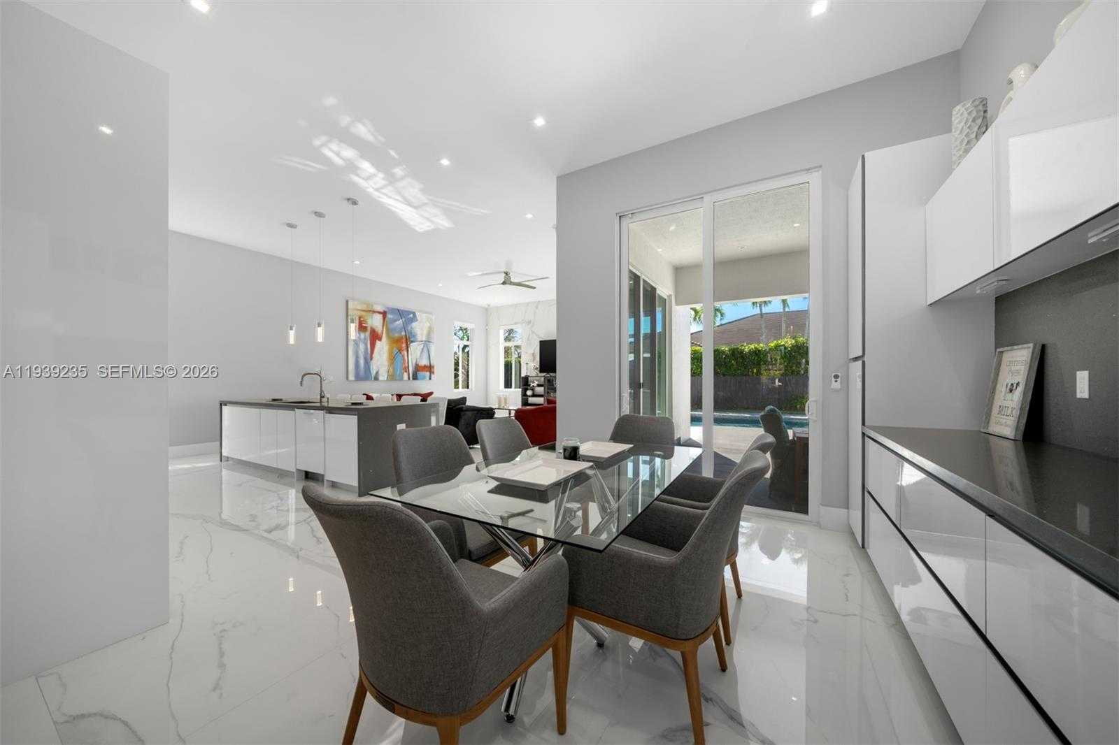 Small Image of 10250 SOUTH WEST 135TH ST, Miami Number 7