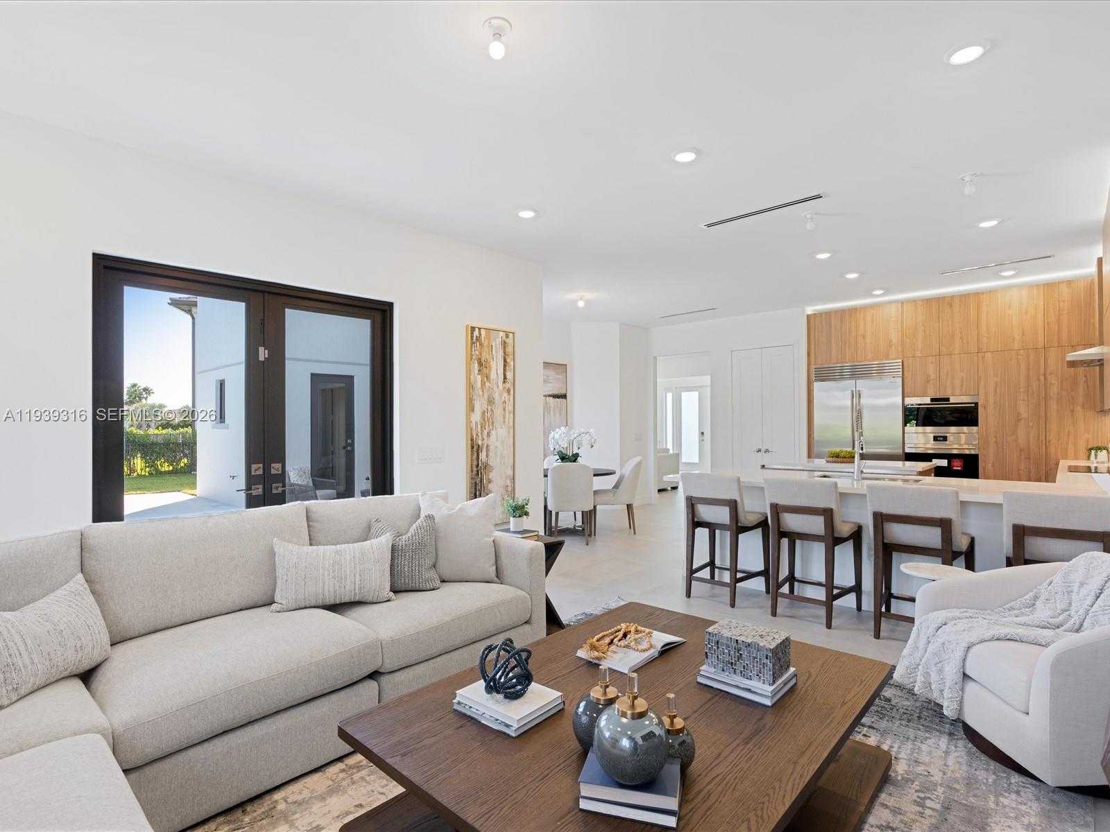 Small Image of 19701 NORTH EAST 16 PI, Miami Number 18