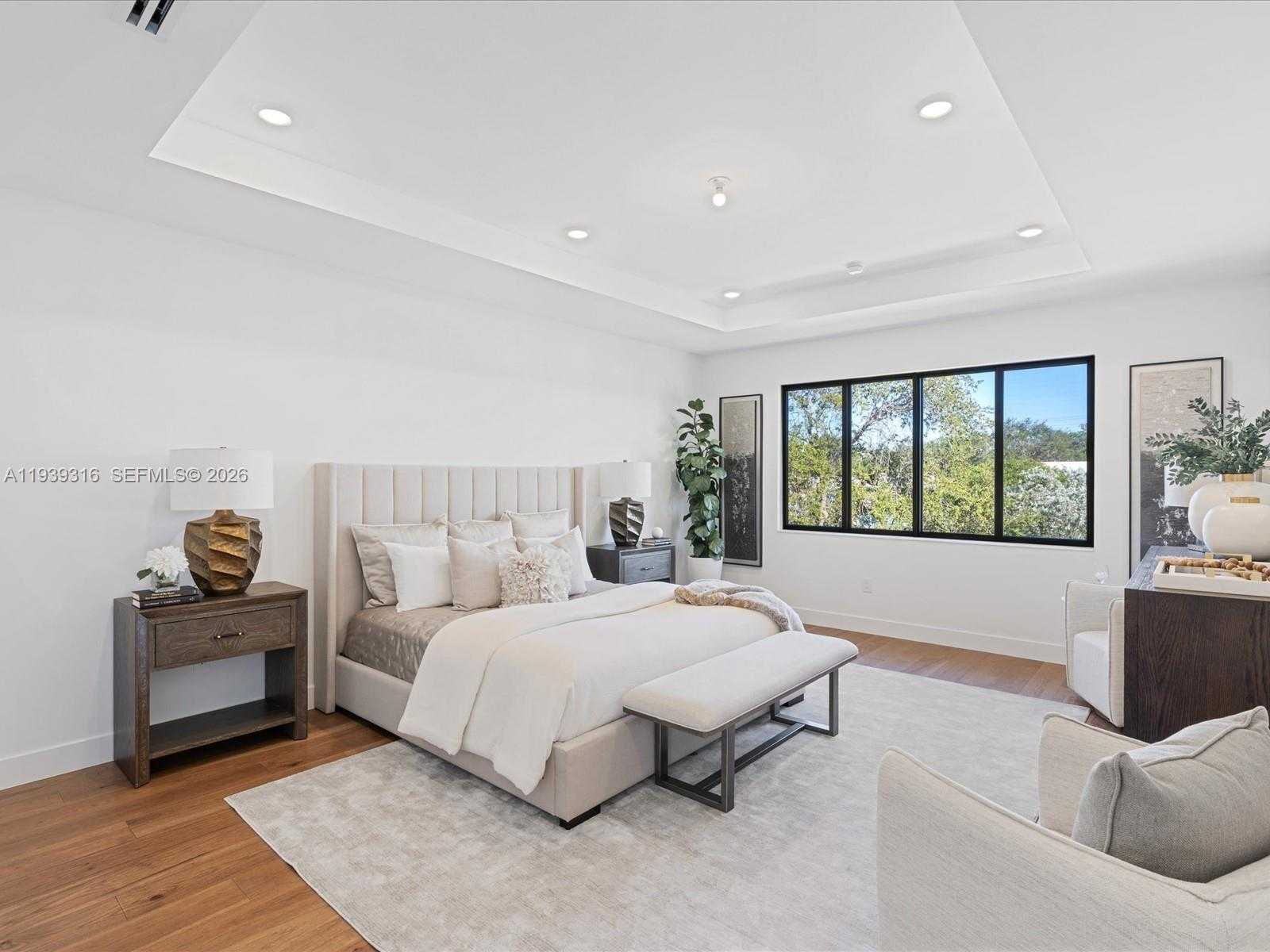 Small Image of 19701 NORTH EAST 16 PI, Miami Number 25