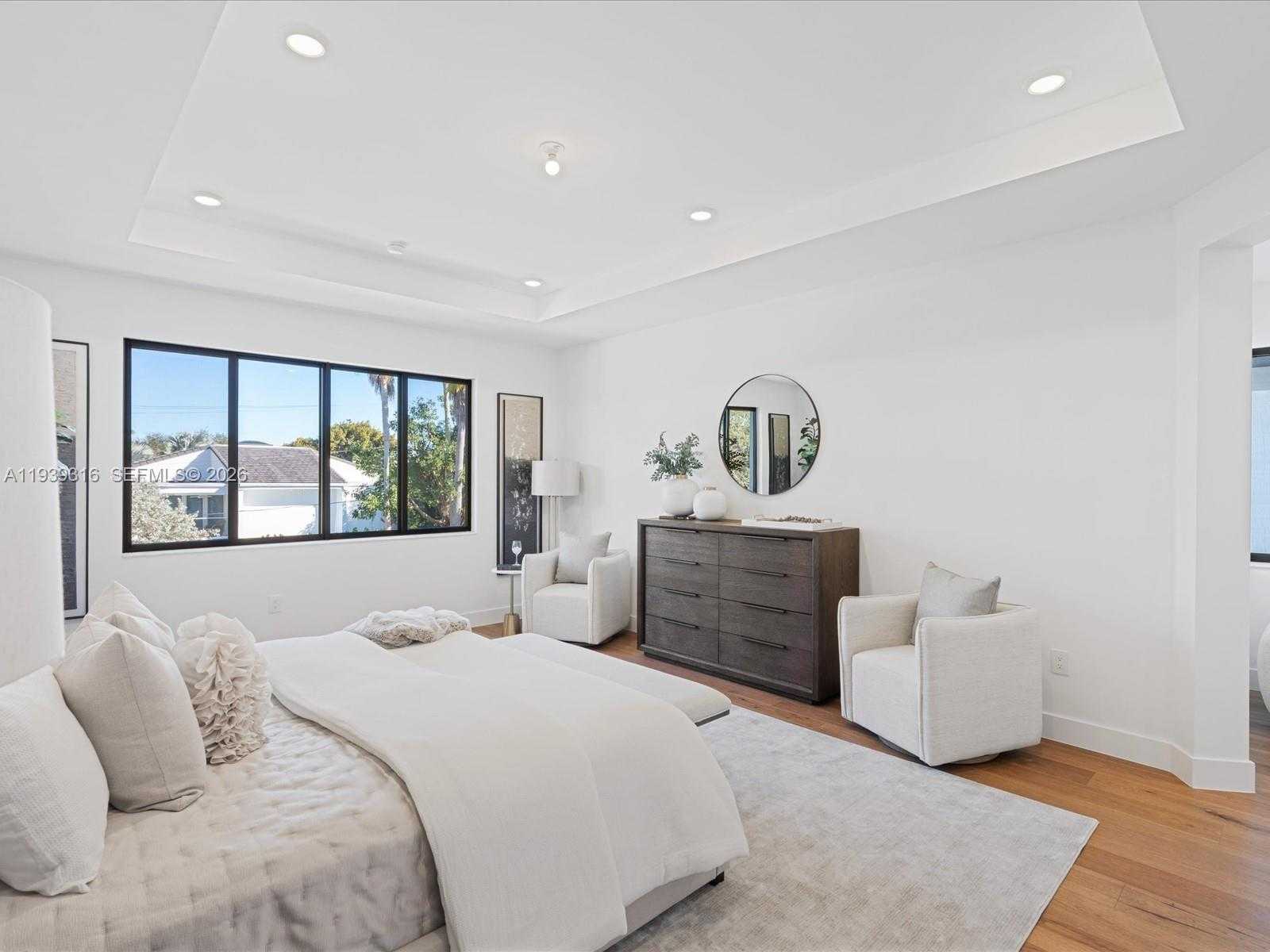 Small Image of 19701 NORTH EAST 16 PI, Miami Number 27