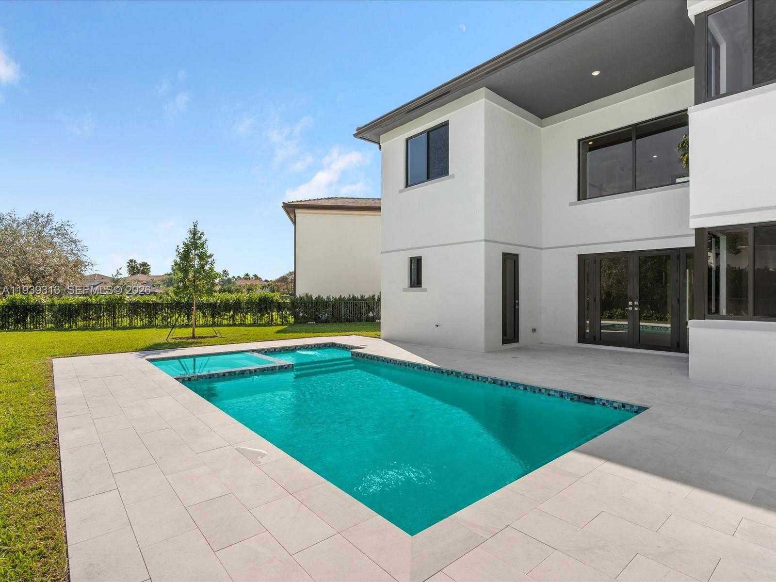 Small Image of 19701 NORTH EAST 16 PI, Miami Number 39