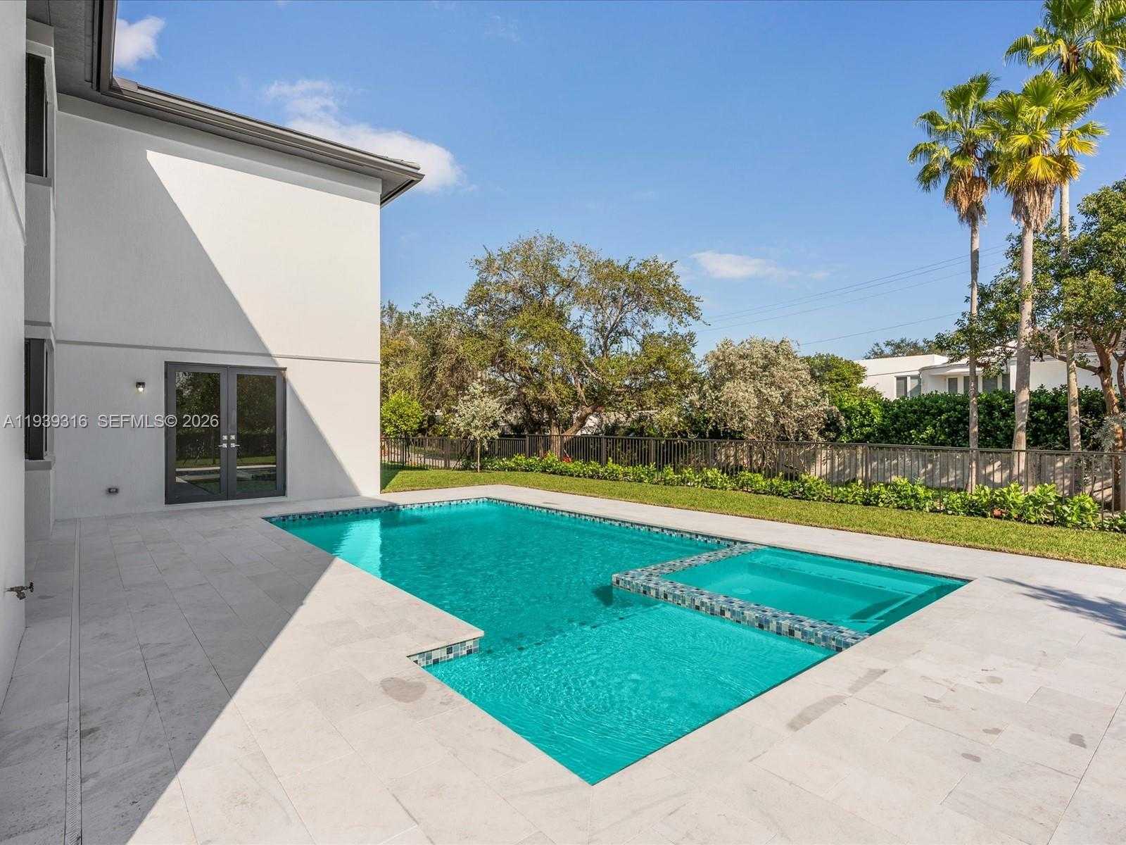 Small Image of 19701 NORTH EAST 16 PI, Miami Number 41