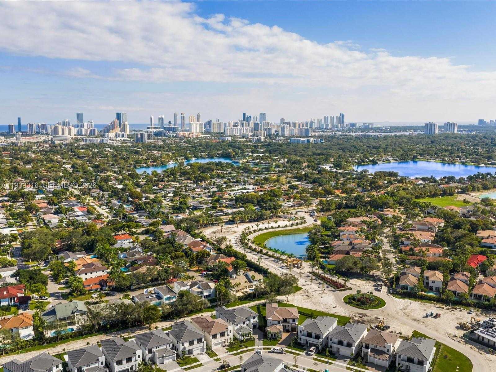 Small Image of 19701 NORTH EAST 16 PI, Miami Number 48