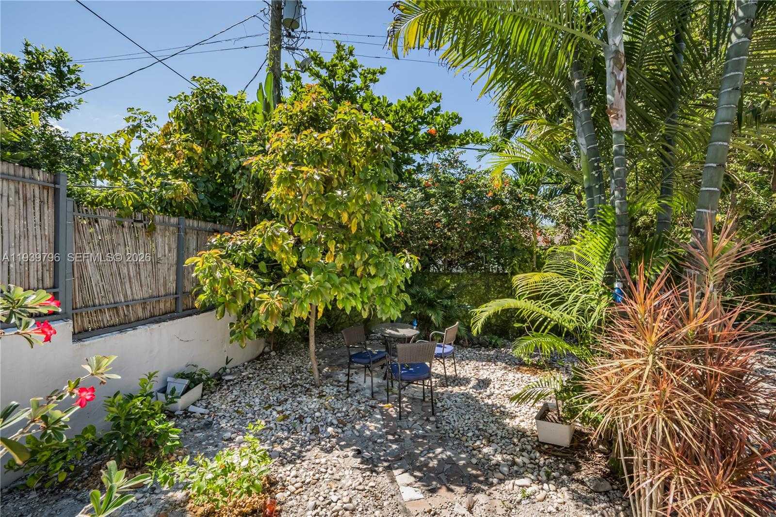 Small Image of 680 NORTH EAST 81 STREET, Miami Number 50