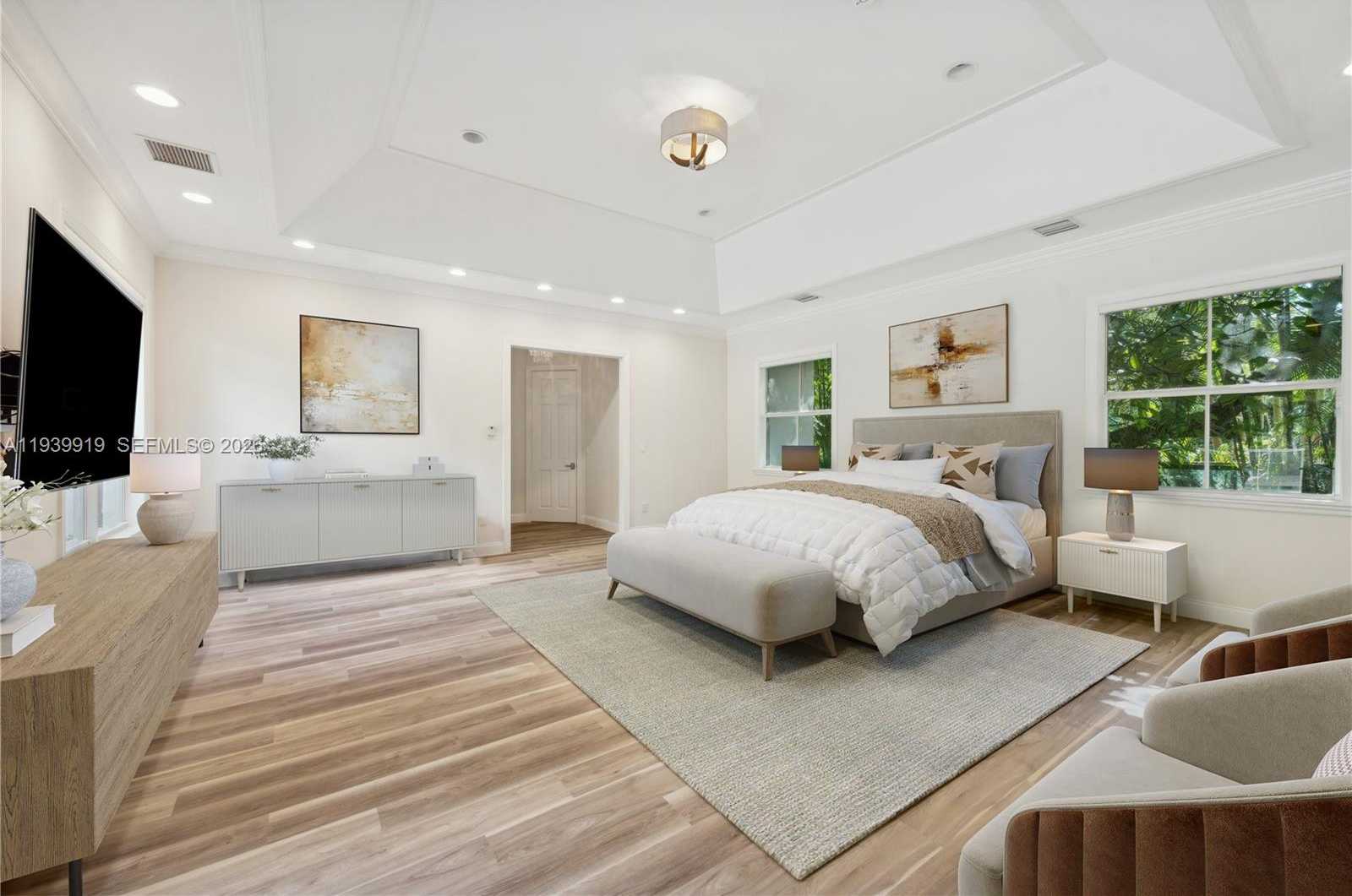 Small Image of 10001 SOUTH WEST 60TH CT, Pinecrest Number 9