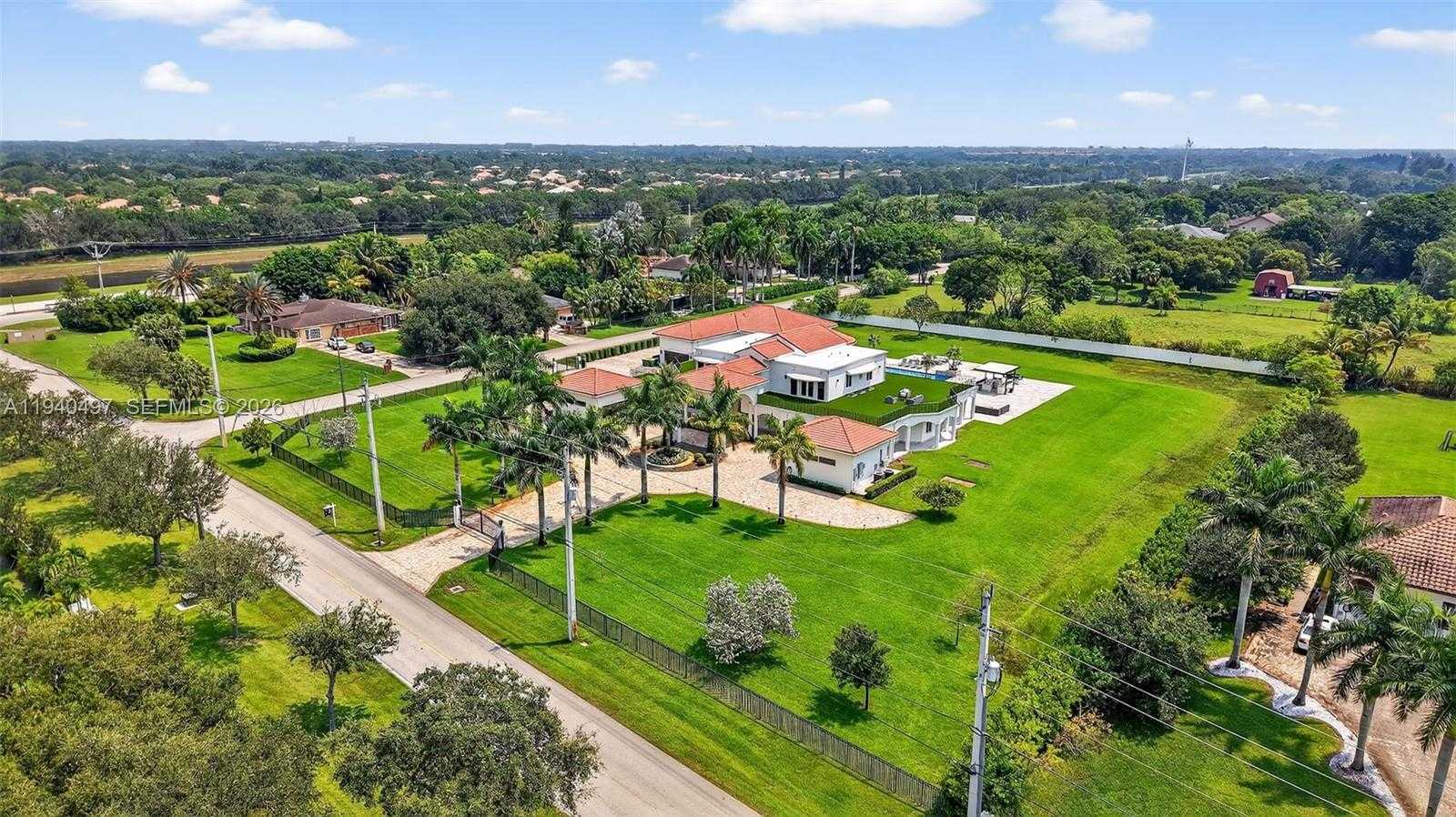 Small Image of 4610 SOUTH WEST 178TH AVE, Southwest Ranches Number 8