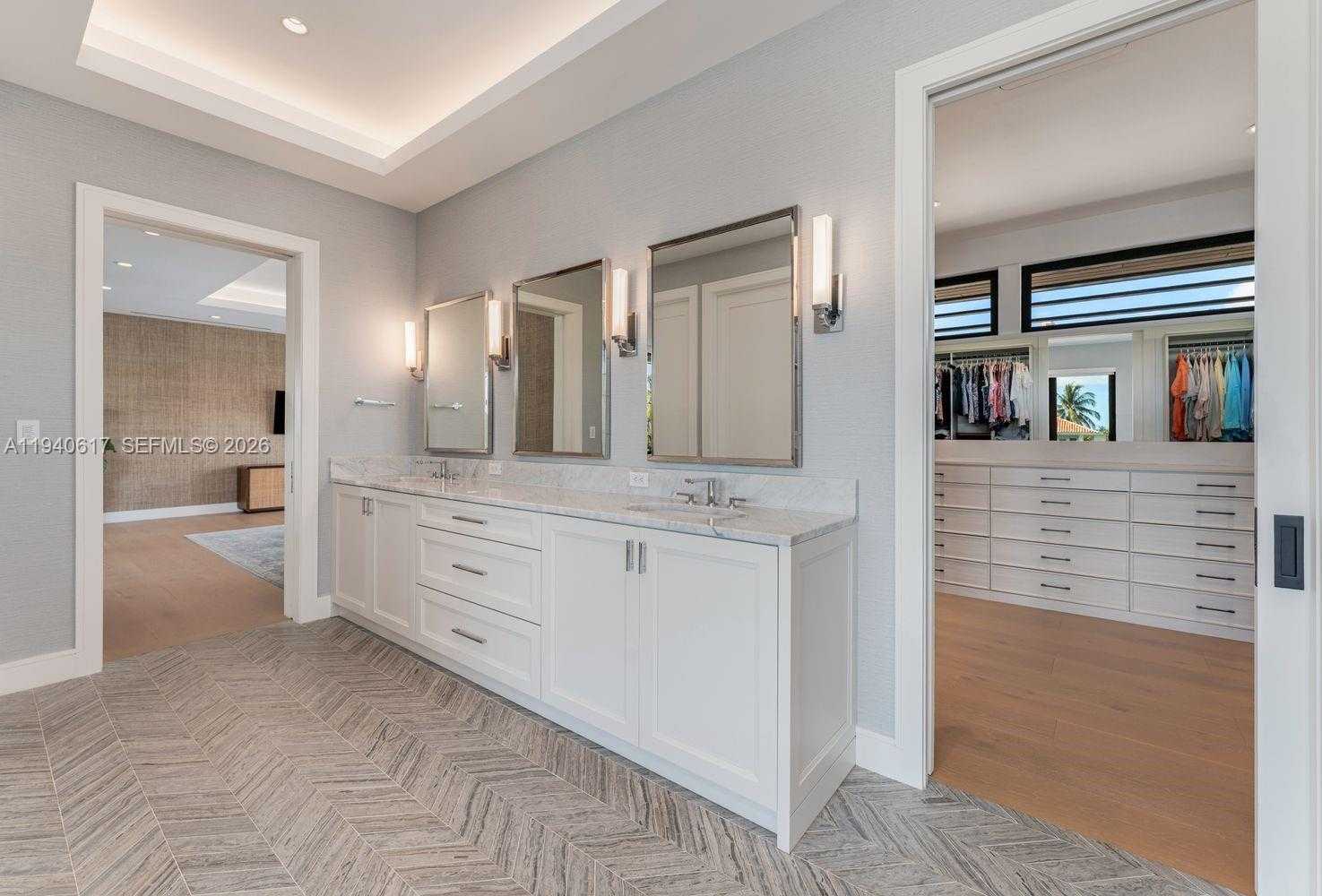 Small Image of 6853 SUNRISE CT, Coral Gables Number 12