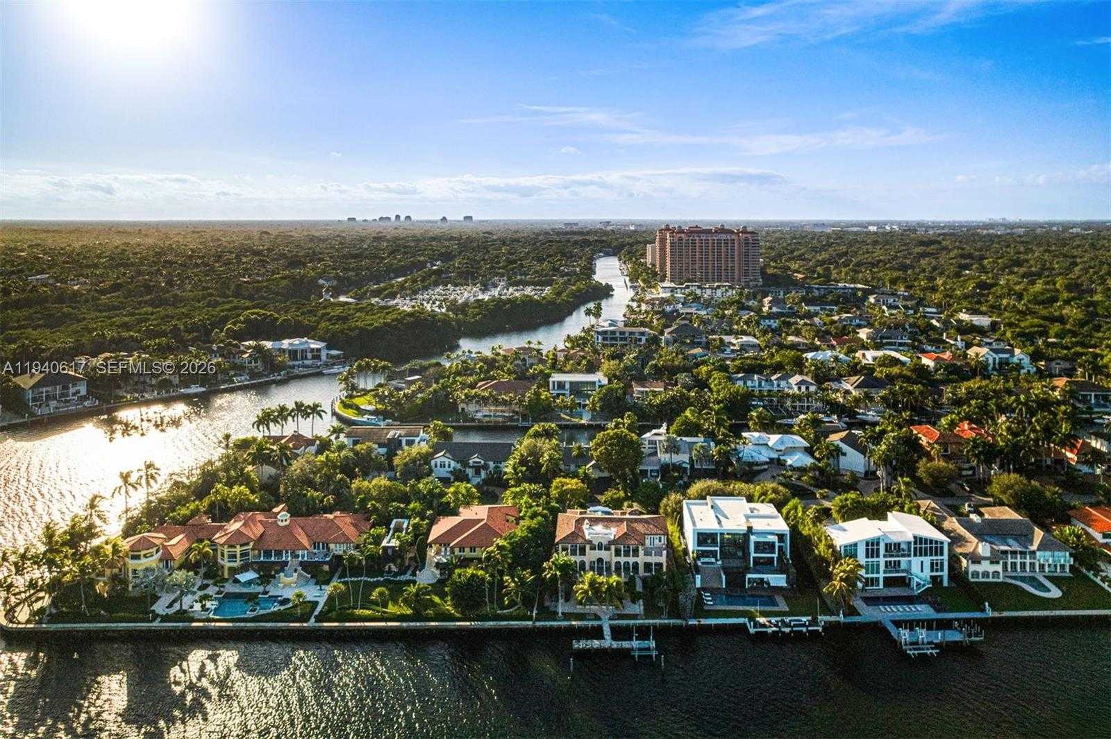 Small Image of 6853 SUNRISE CT, Coral Gables Number 21