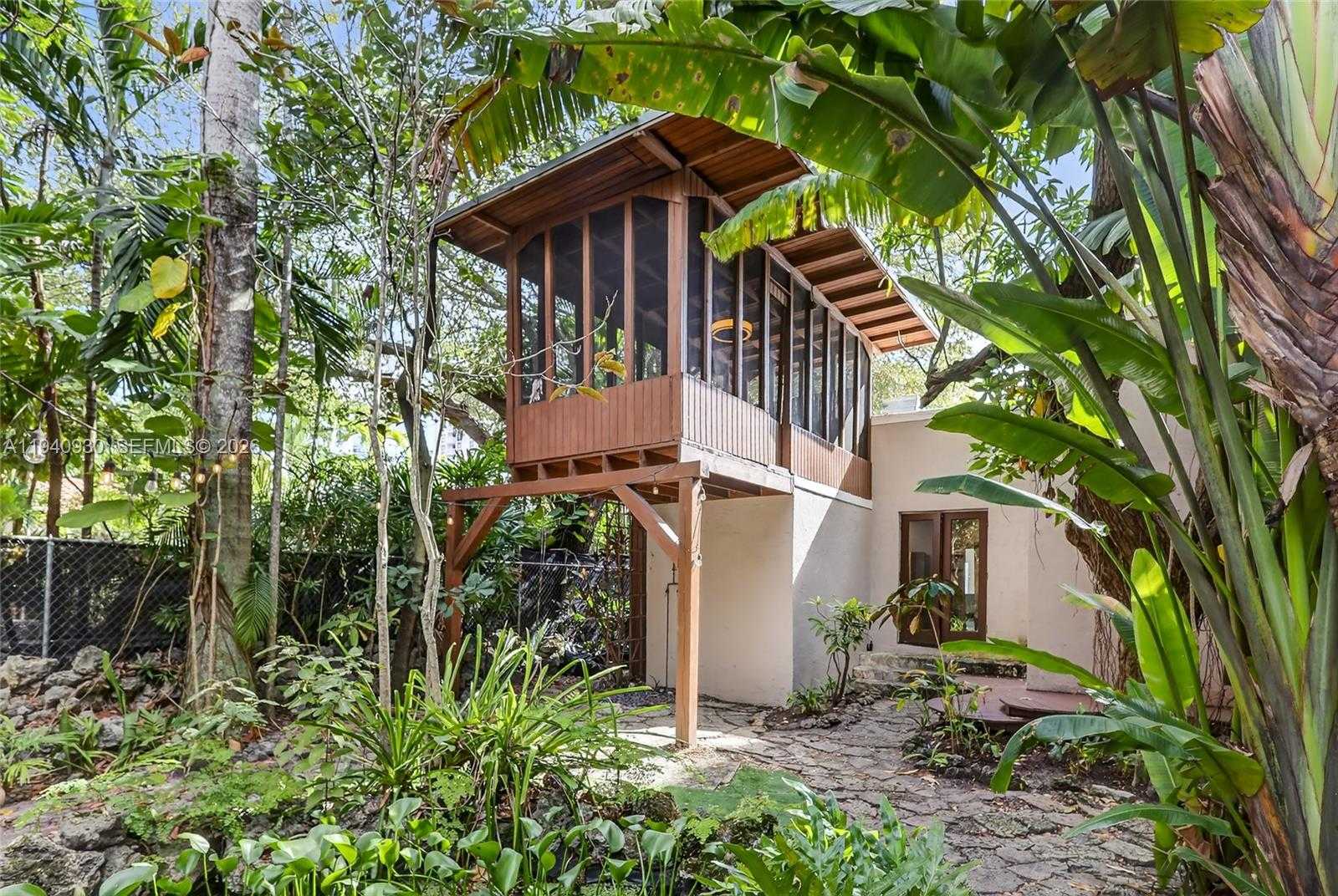 Small Image of 1852 SOUTH WEST 2ND AVE, Miami Number 28