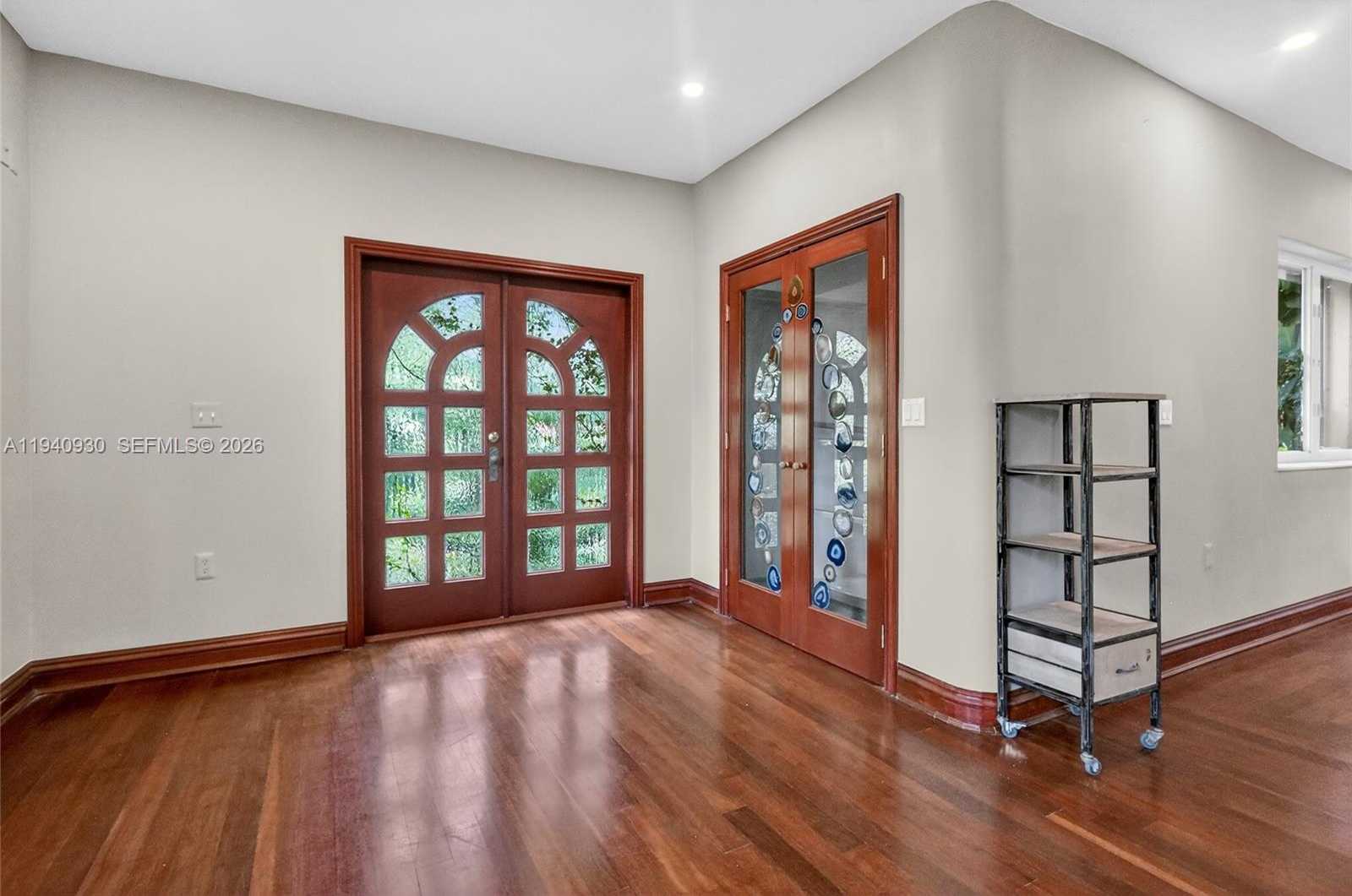 Small Image of 1852 SOUTH WEST 2ND AVE, Miami Number 34