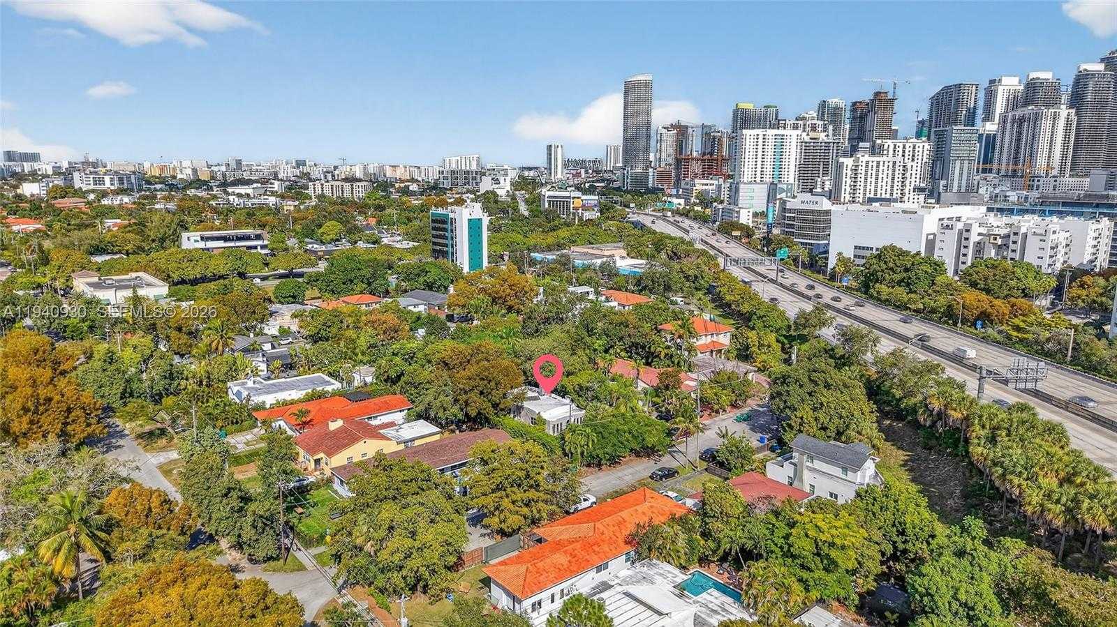 Small Image of 1852 SOUTH WEST 2ND AVE, Miami Number 39