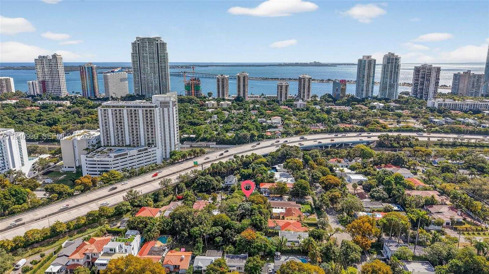 Small Image of 1852 SOUTH WEST 2ND AVE, Miami Number 42