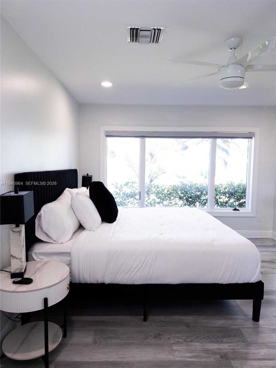 Small Image of 2611 SOUTH INDIAN RIVER DR, Fort Pierce Number 14