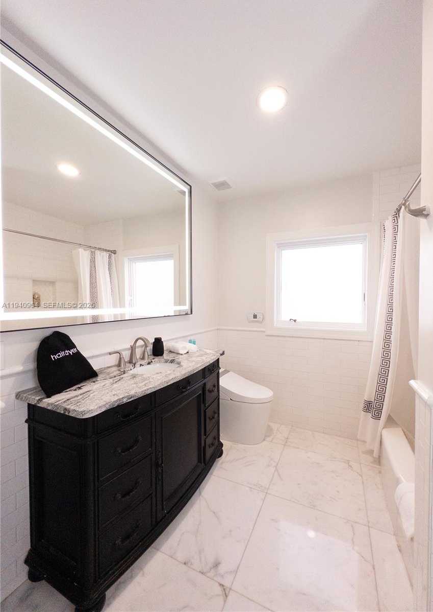 Small Image of 2611 SOUTH INDIAN RIVER DR, Fort Pierce Number 24