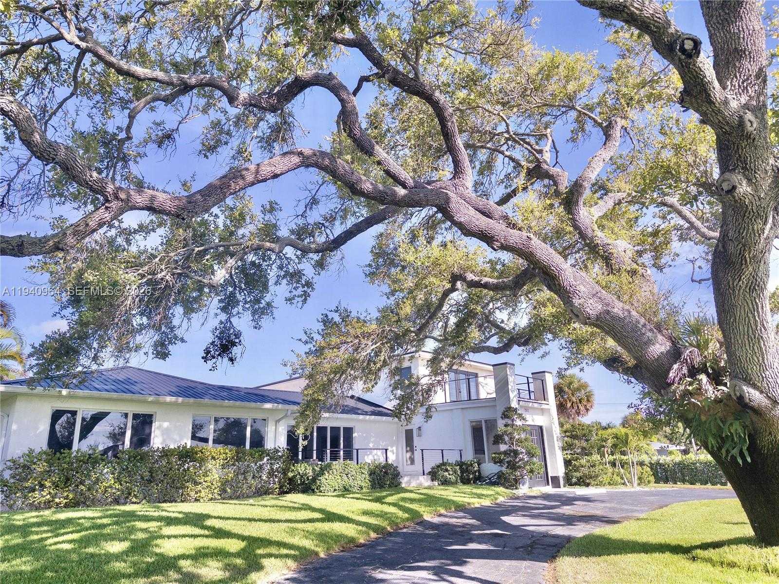 Small Image of 2611 SOUTH INDIAN RIVER DR, Fort Pierce Number 3