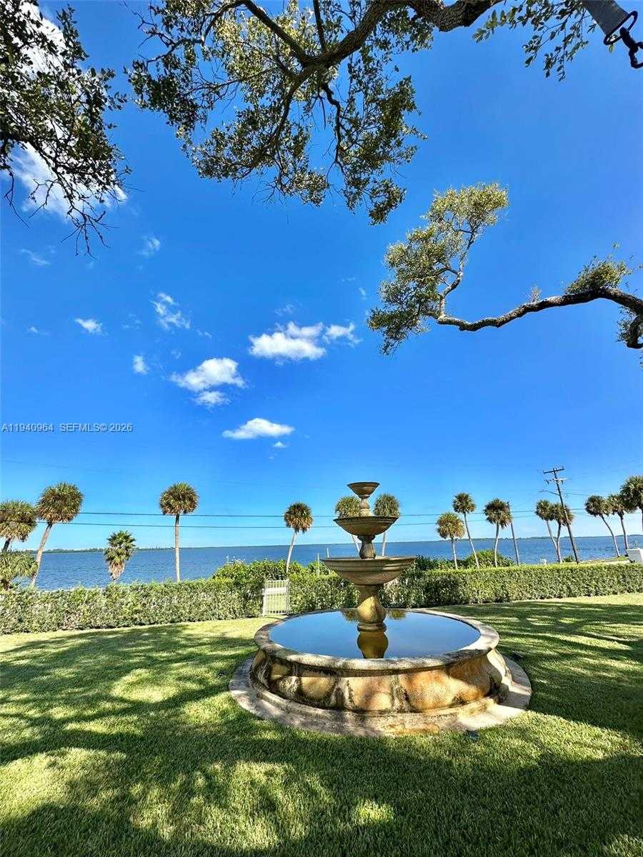 Small Image of 2611 SOUTH INDIAN RIVER DR, Fort Pierce Number 4