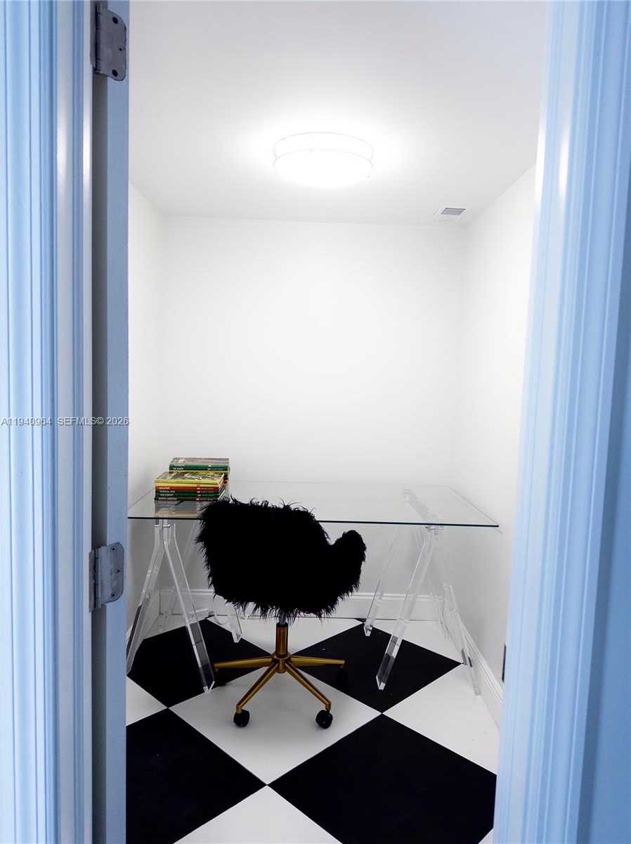 Small Image of 2611 SOUTH INDIAN RIVER DR, Fort Pierce Number 46