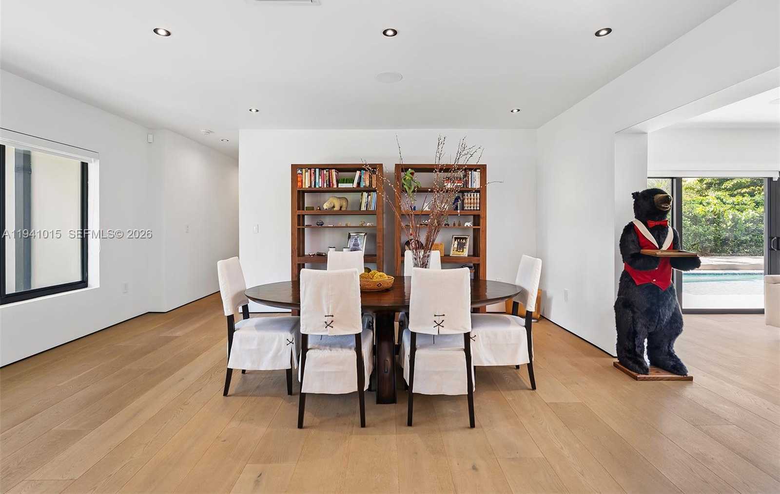 Small Image of 2602 SAN DOMINGO STREET, Coral Gables Number 7