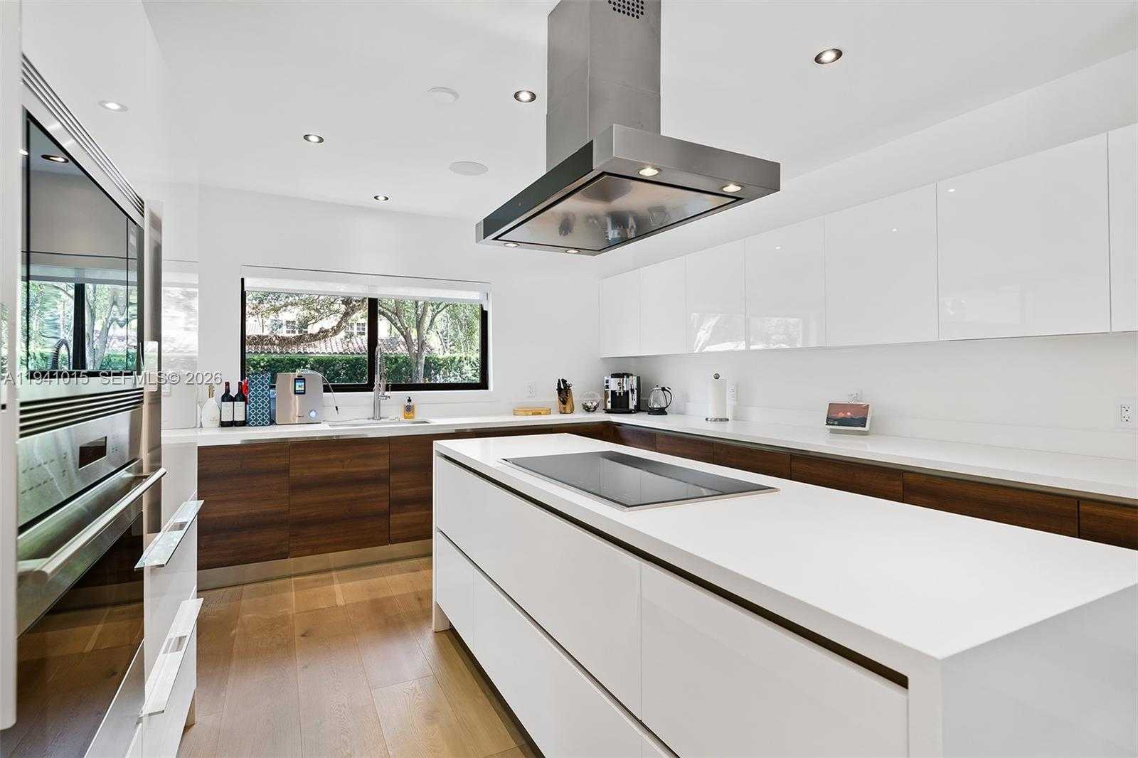 Small Image of 2602 SAN DOMINGO STREET, Coral Gables Number 9