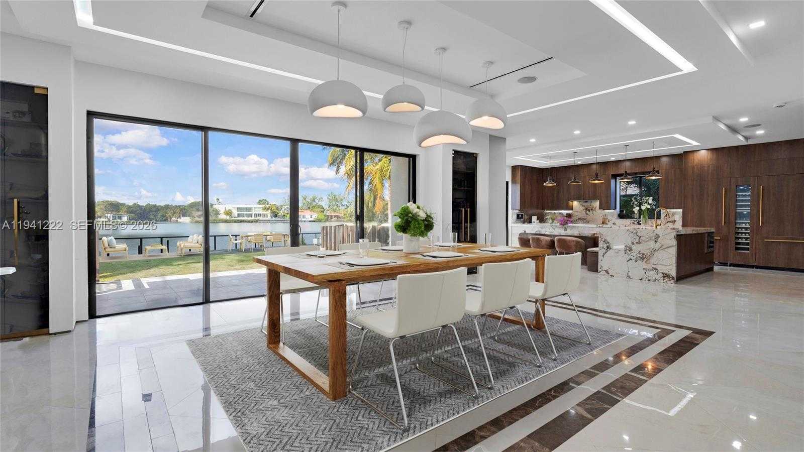 Small Image of 19600 NORTH EAST 26TH AVE, Miami Number 6