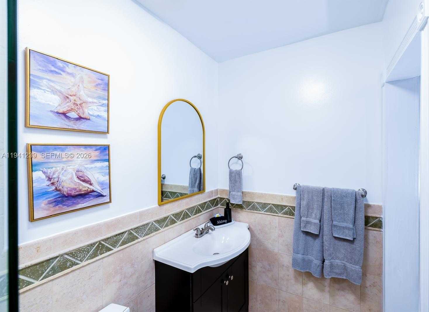 Small Image of 312 NORTH LUNA CT, Hollywood Number 10