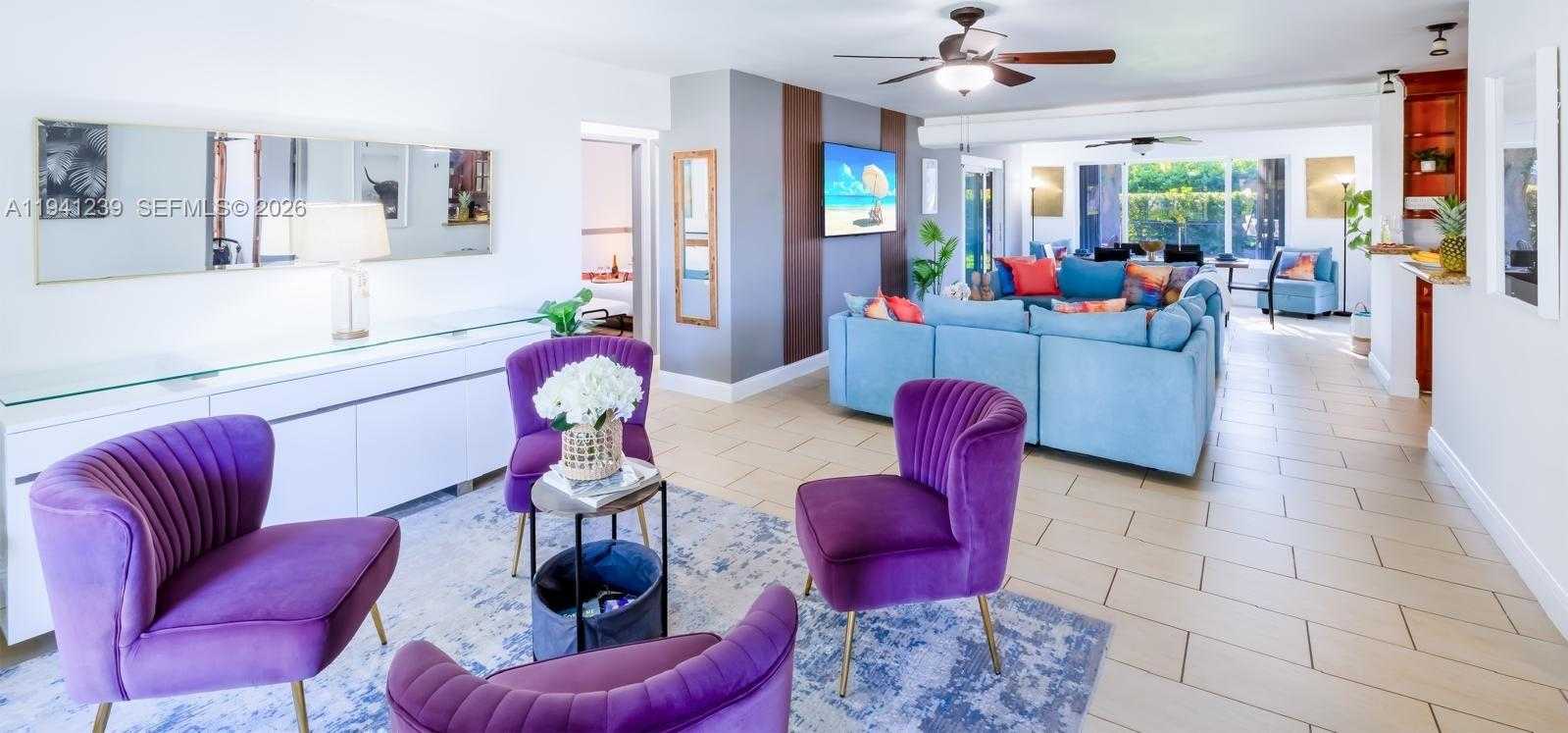 Small Image of 312 NORTH LUNA CT, Hollywood Number 40