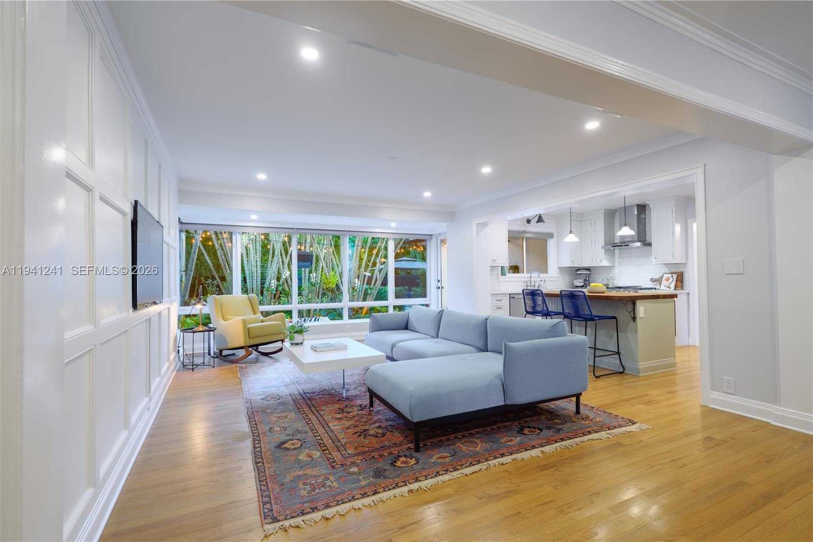 Small Image of 70 NORTH EAST 92ND ST, Miami Shores Number 9