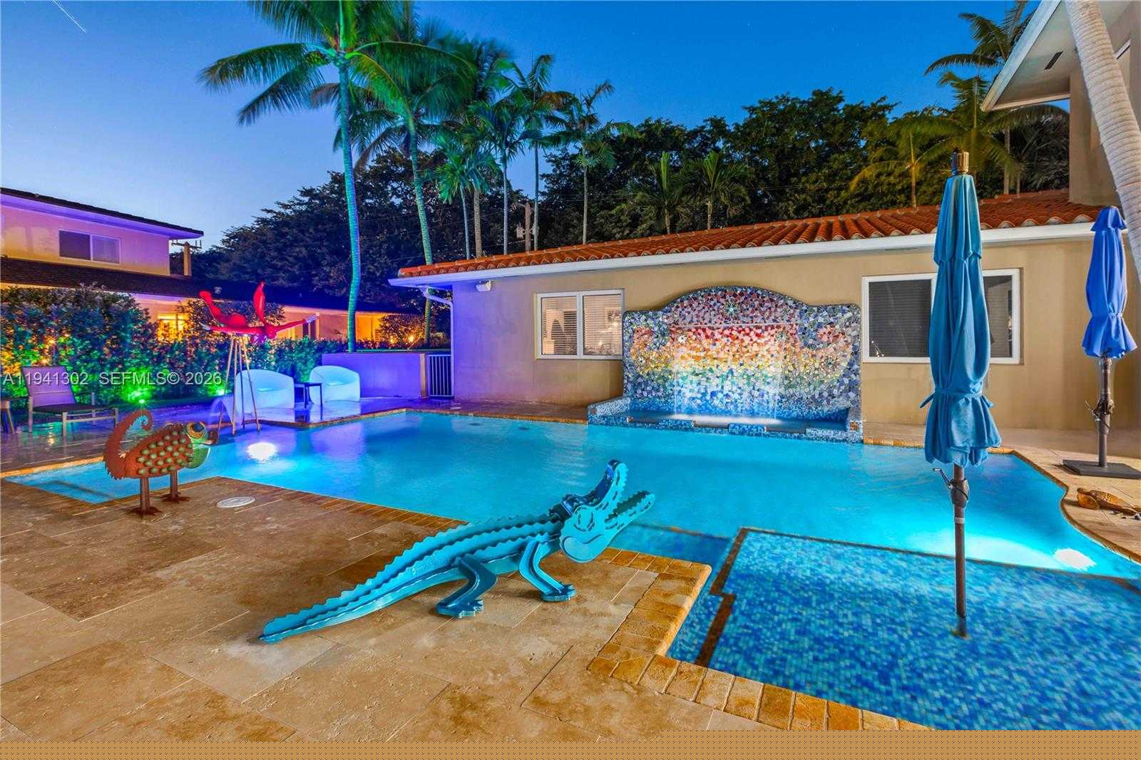 Small Image of 5343 ORDUNA DR, Coral Gables Number 72