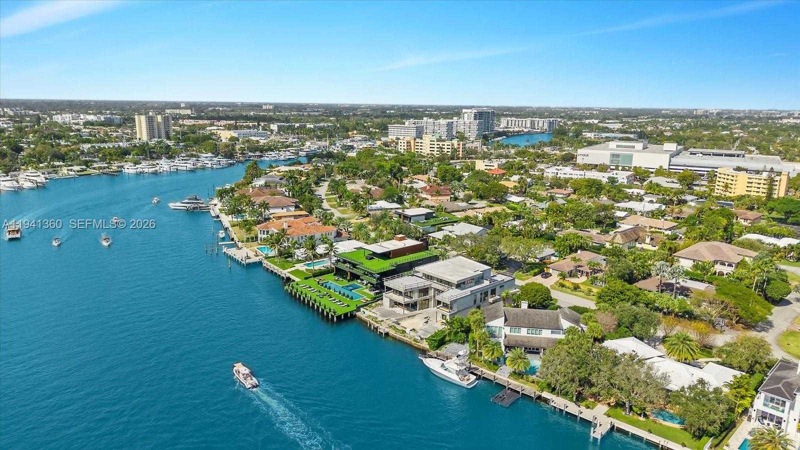 Small Image of 725 MIDDLE RIVER DR, Fort Lauderdale Number 23