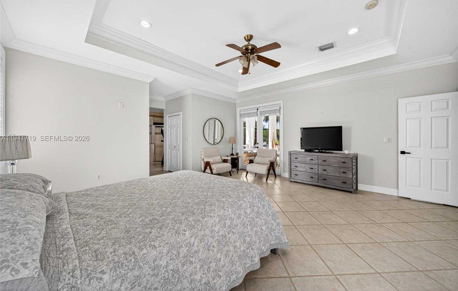 Small Image of 12530 SOUTH WEST 96TH CT, Miami Number 38