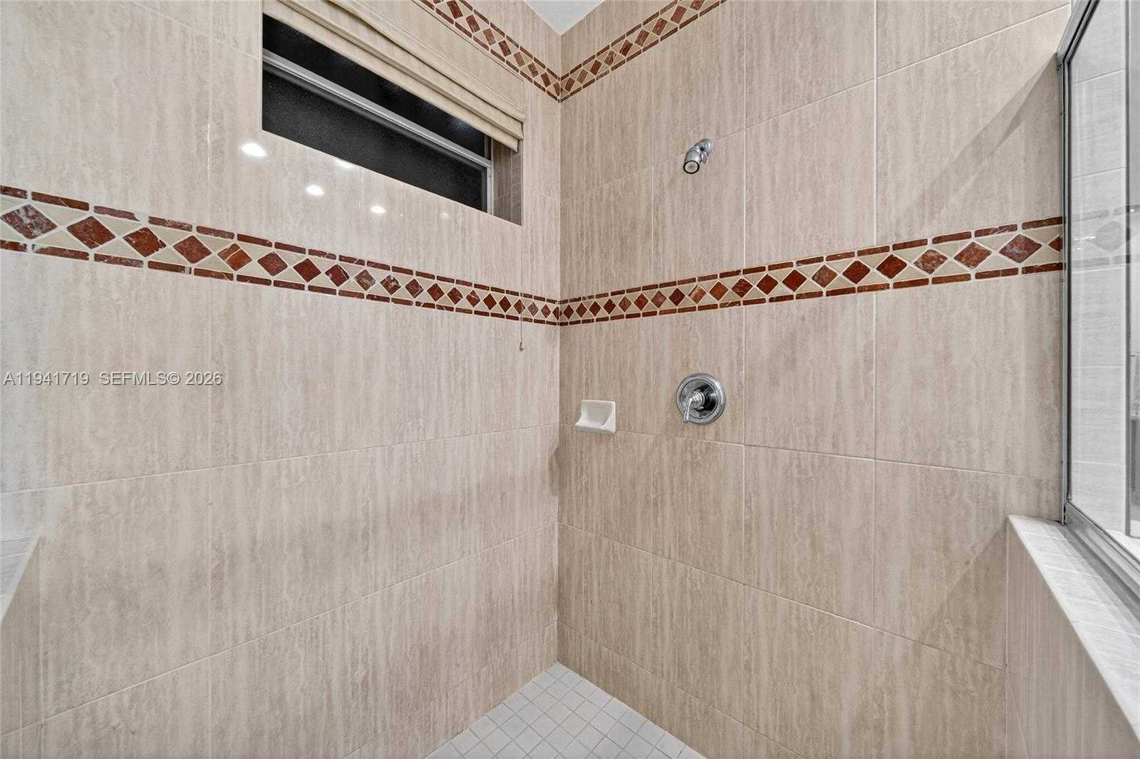 Small Image of 12530 SOUTH WEST 96TH CT, Miami Number 44