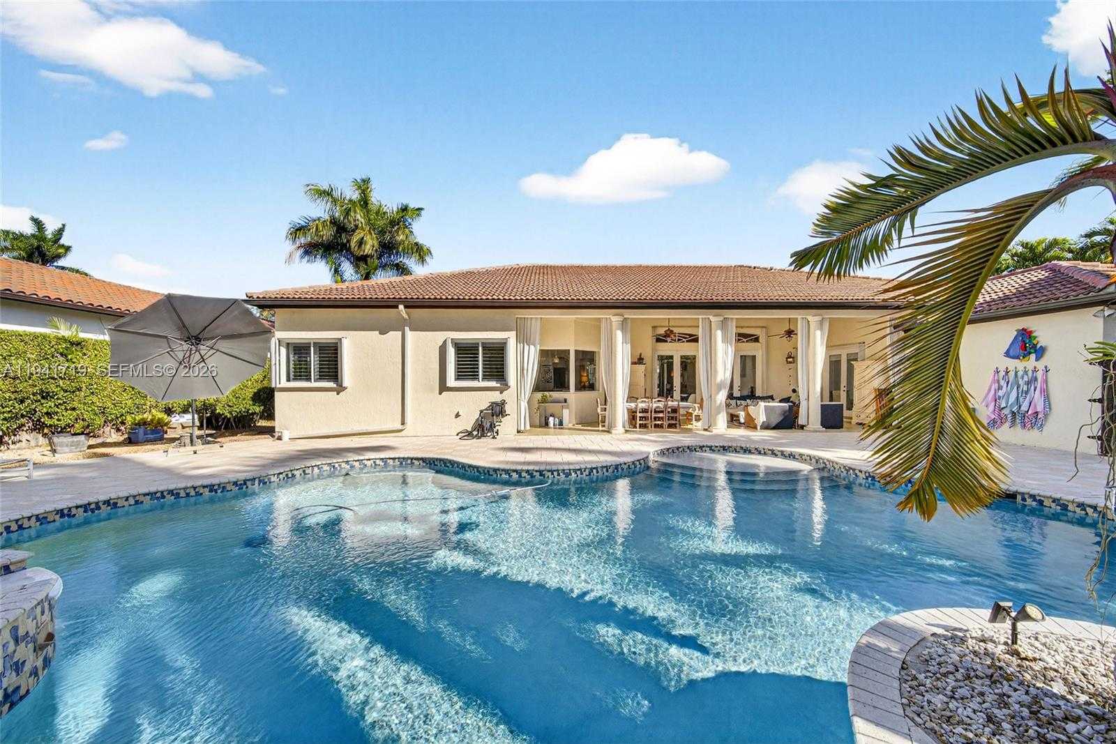 Small Image of 12530 SOUTH WEST 96TH CT, Miami Number 57