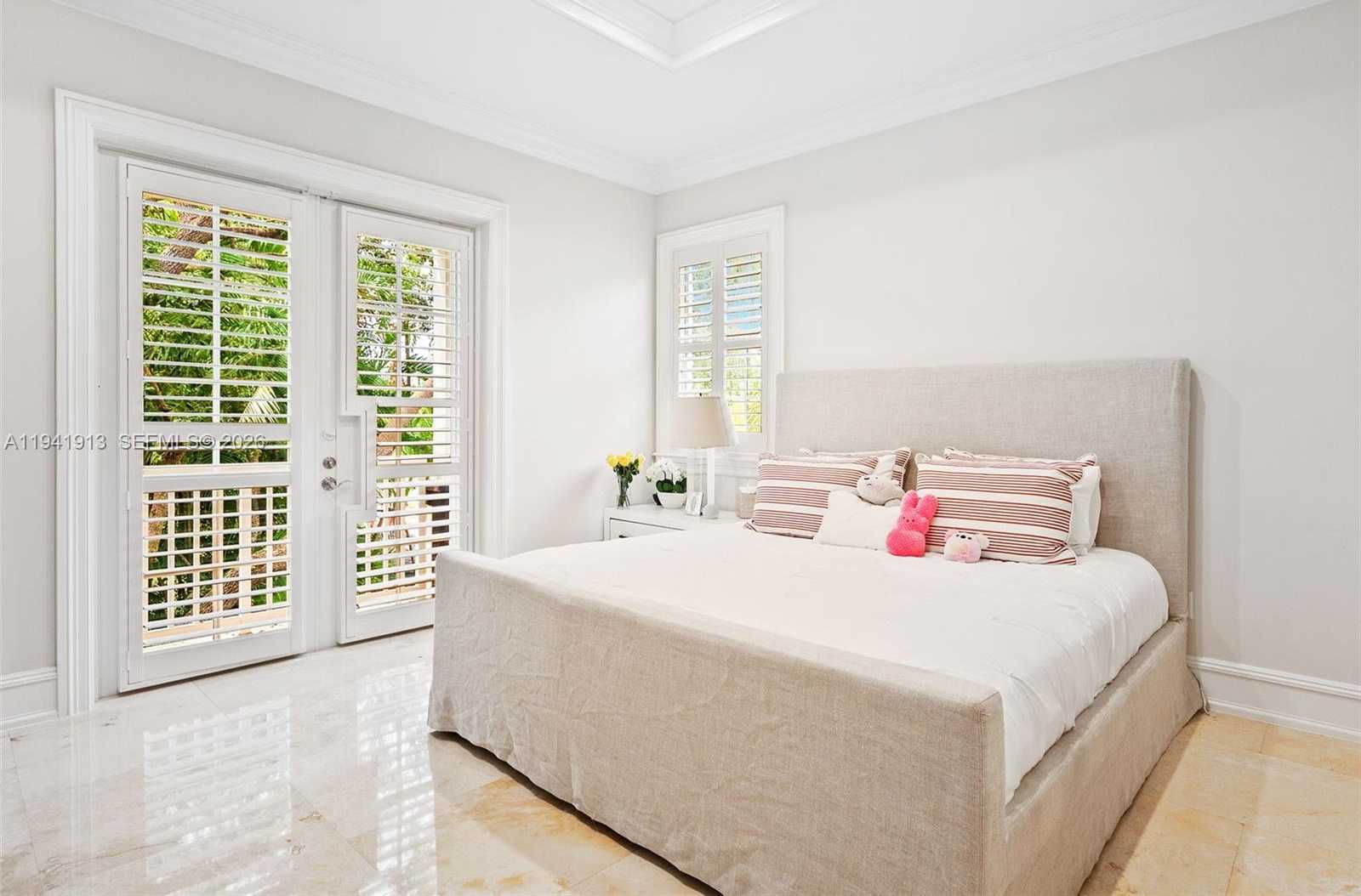 Small Image of 5901 ROLLING ROAD DR, Pinecrest Number 27