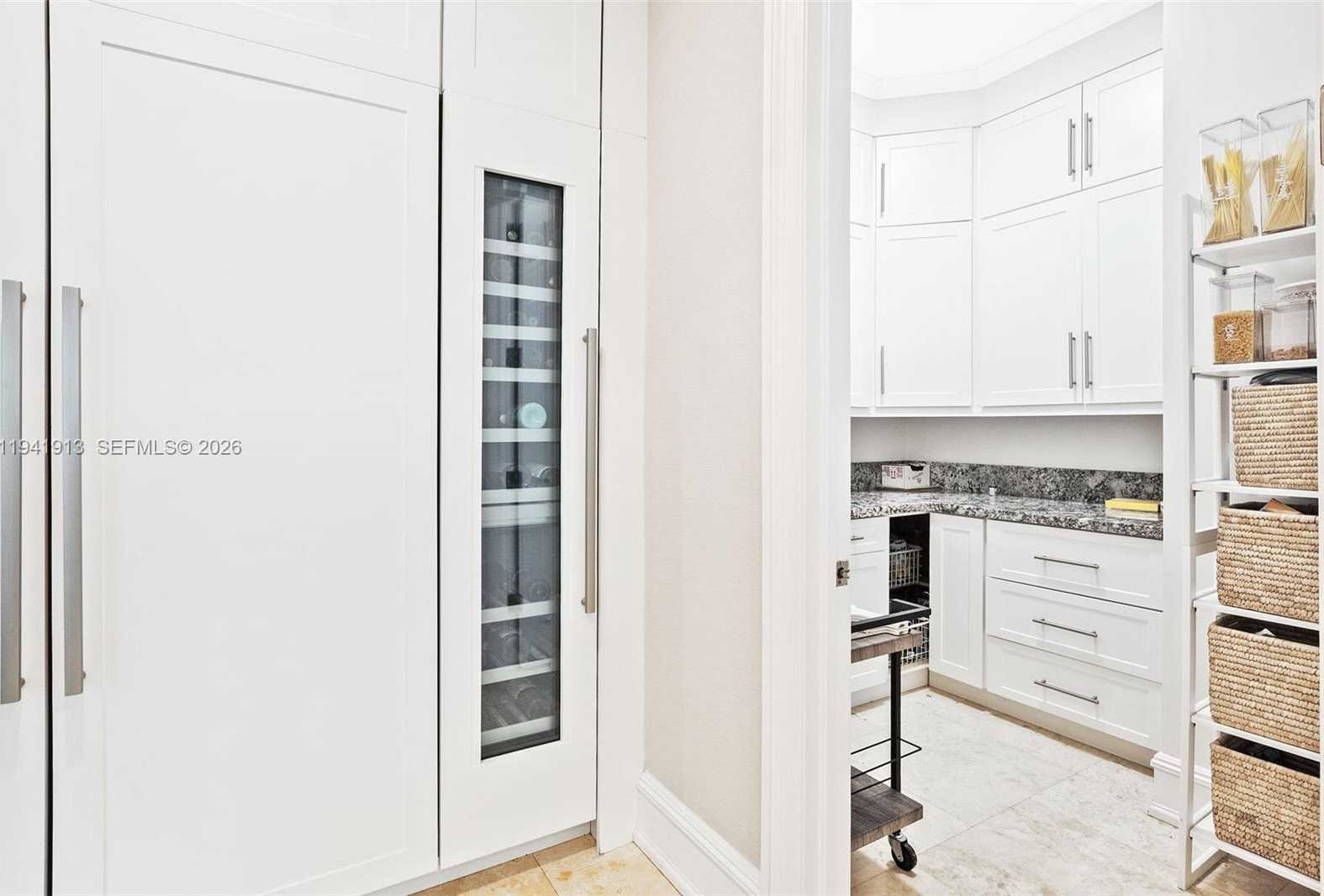 Small Image of 5901 ROLLING ROAD DR, Pinecrest Number 8