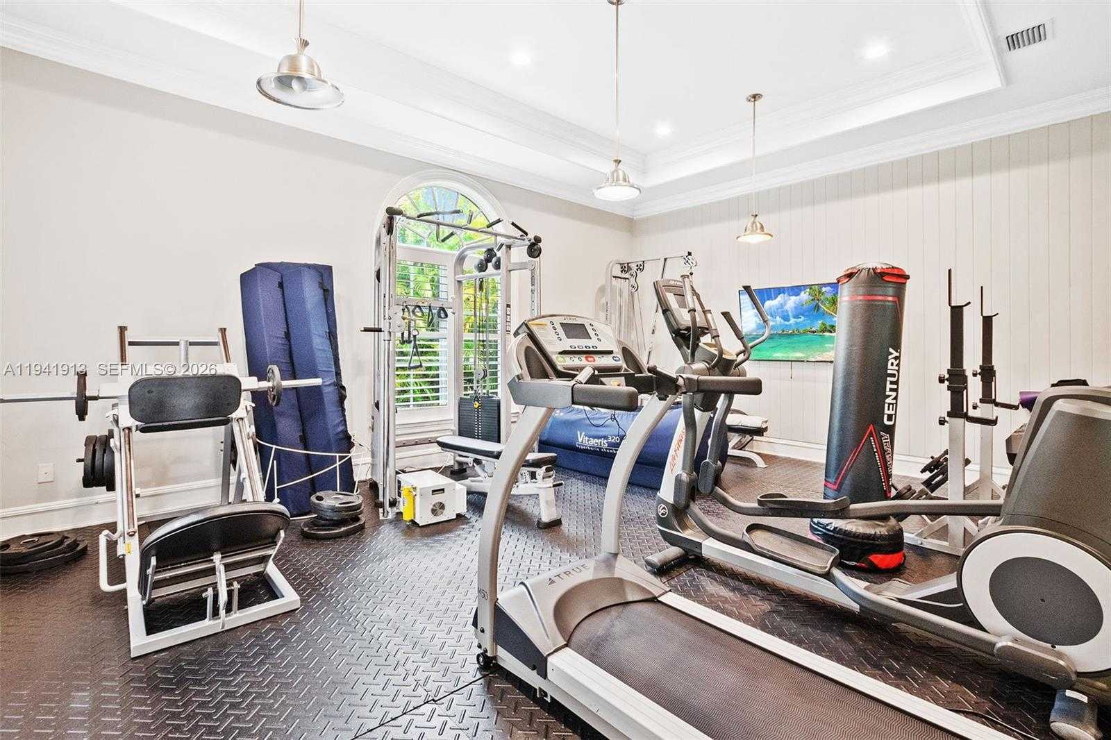 Small Image of 5901 ROLLING ROAD DR, Pinecrest Number 9