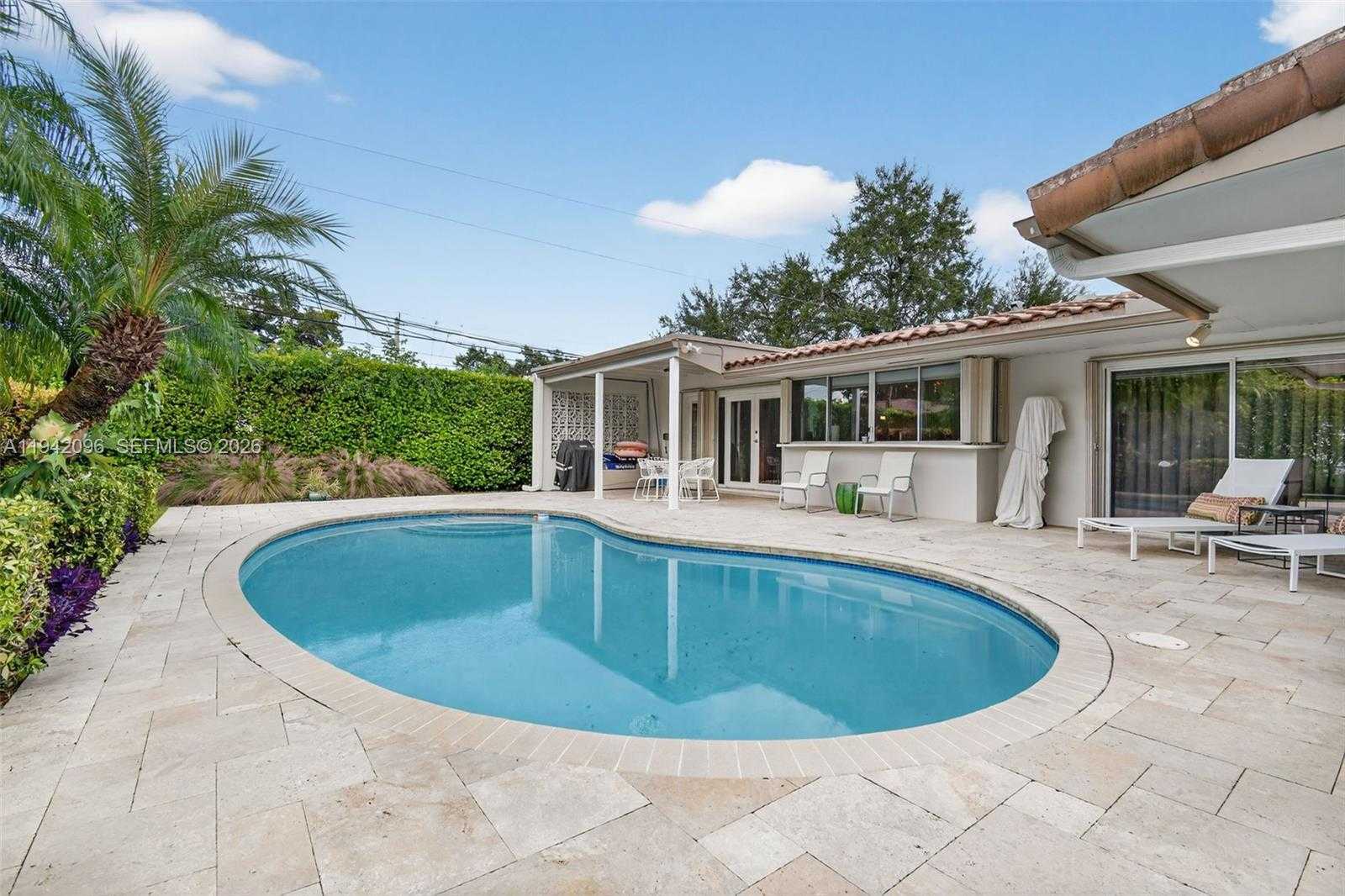 Small Image of 20610 NORTH EAST 22ND CT, Miami Number 43