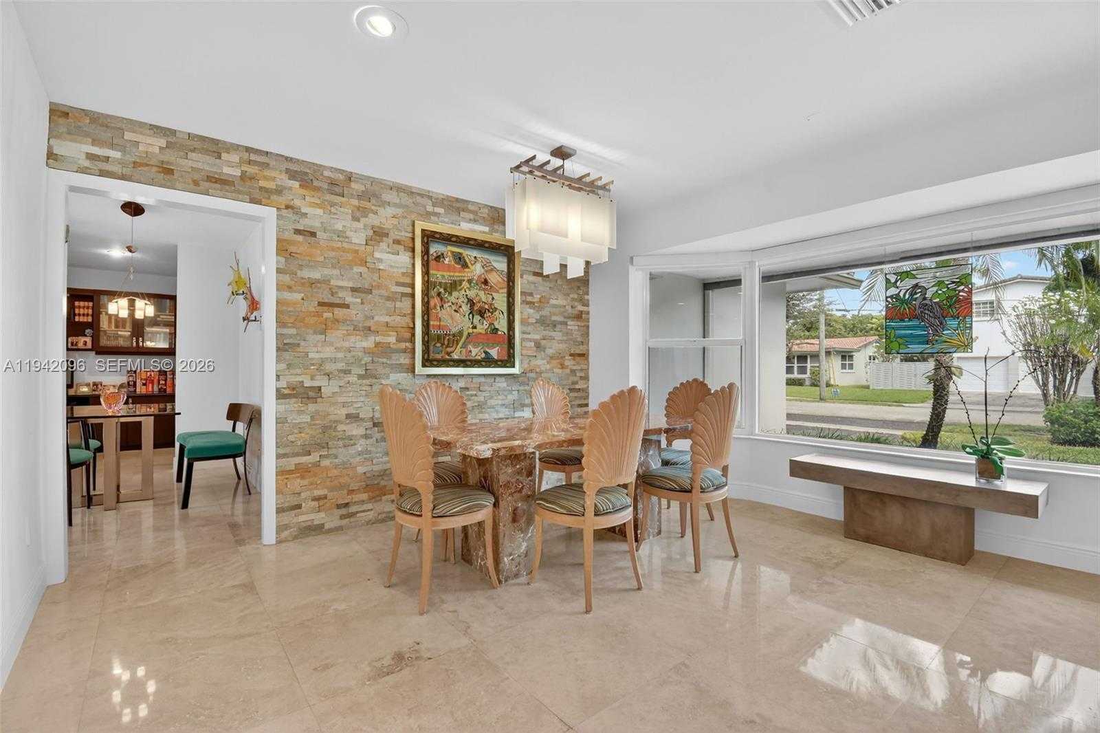 Small Image of 20610 NORTH EAST 22ND CT, Miami Number 9