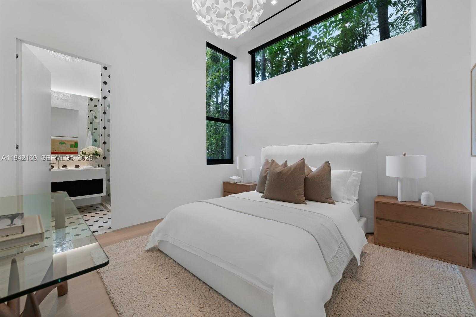 Small Image of 33 EAST DILIDO DR, Miami Beach Number 37