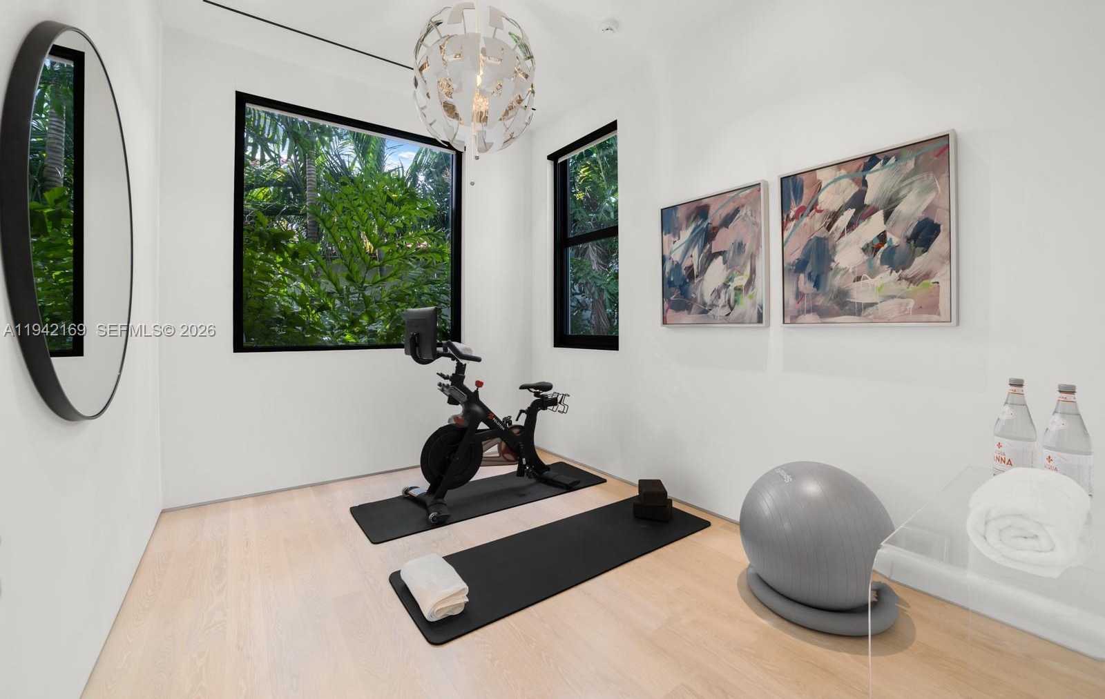 Small Image of 33 EAST DILIDO DR, Miami Beach Number 41