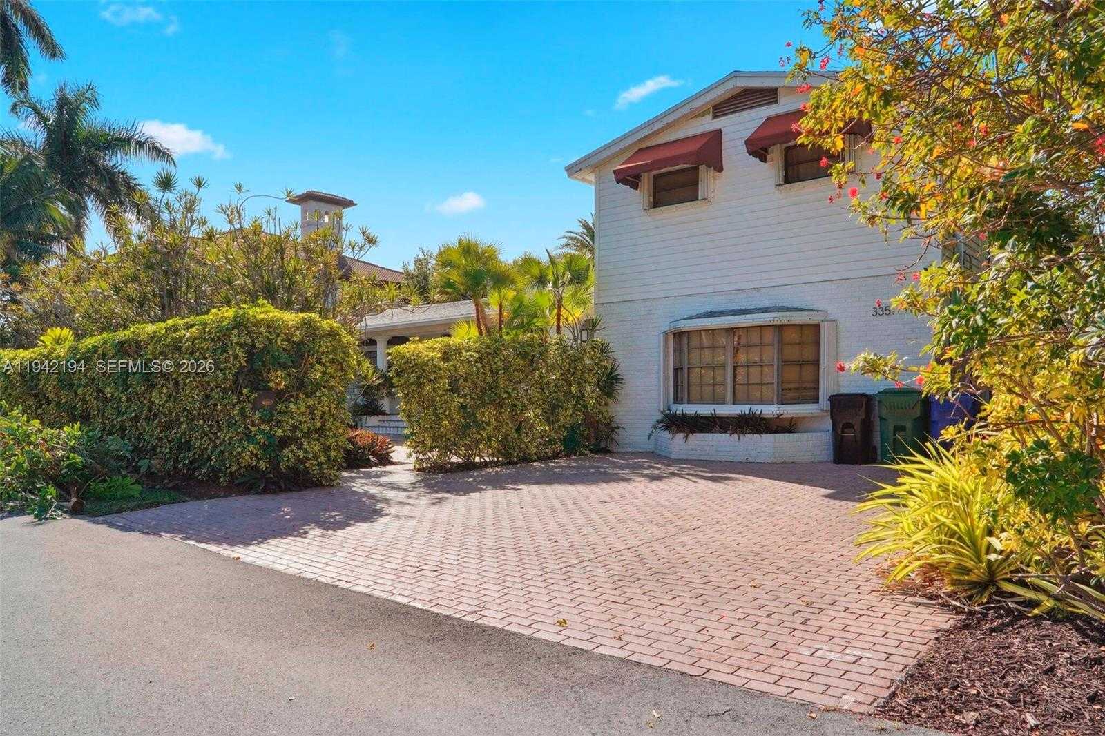 Small Image of 335 CORAL WAY, Fort Lauderdale Number 2