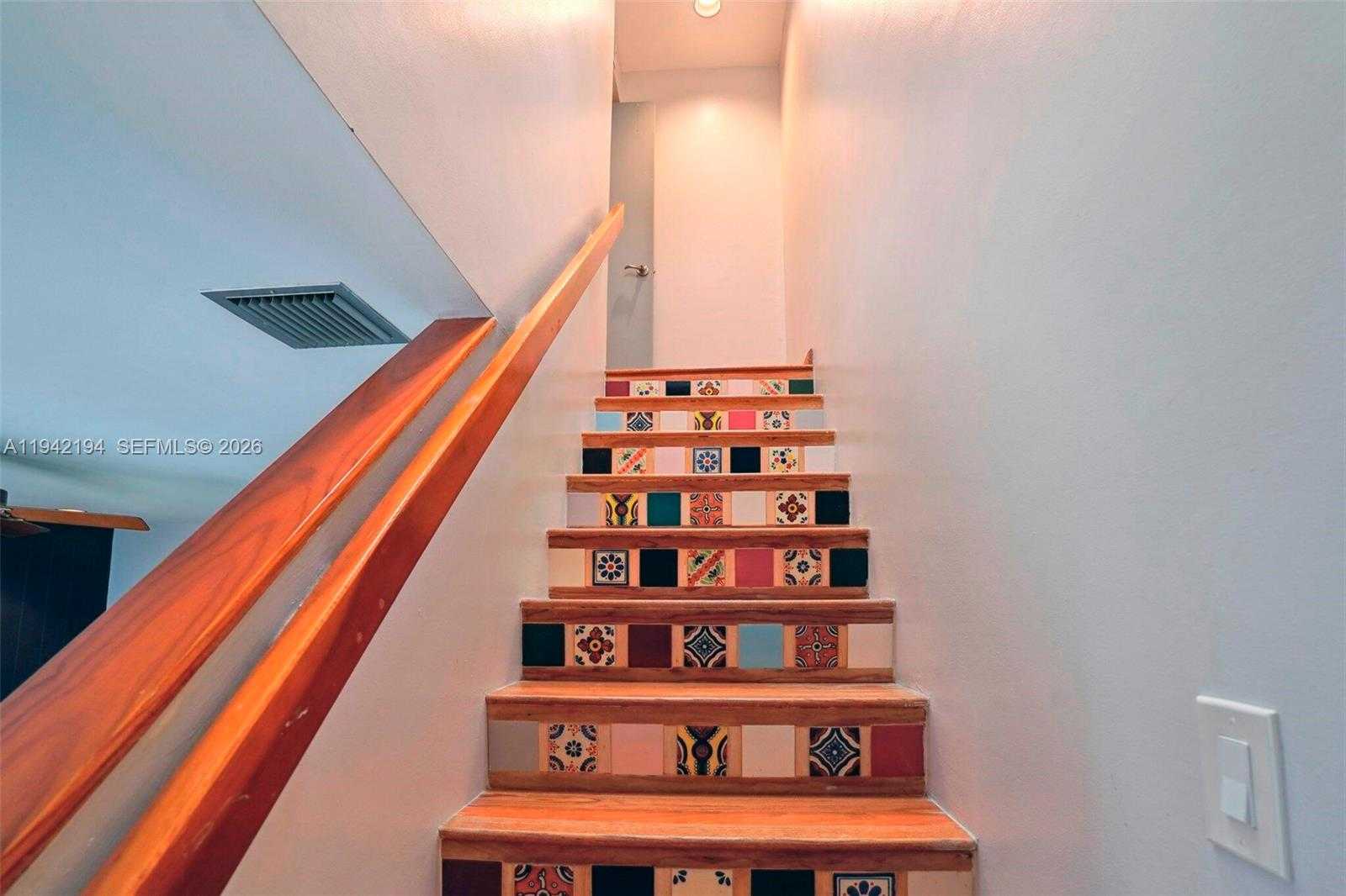 Small Image of 335 CORAL WAY, Fort Lauderdale Number 21