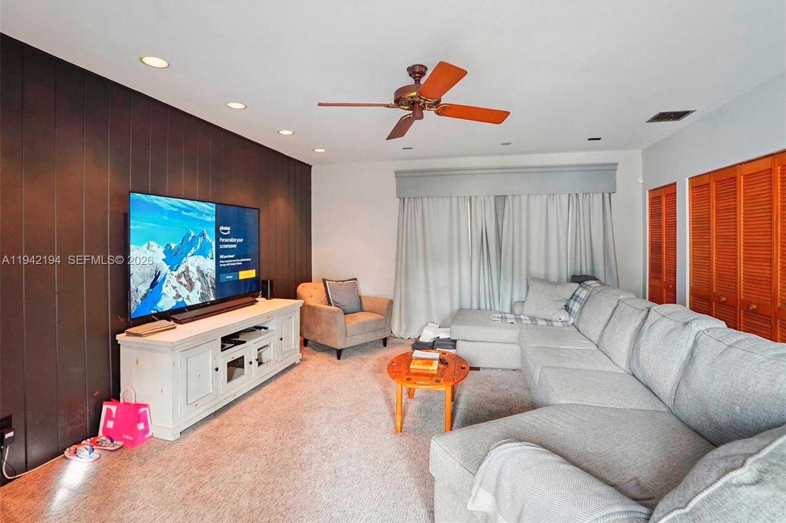 Small Image of 335 CORAL WAY, Fort Lauderdale Number 22