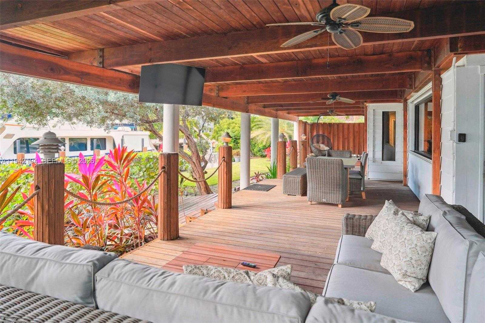 Small Image of 335 CORAL WAY, Fort Lauderdale Number 29