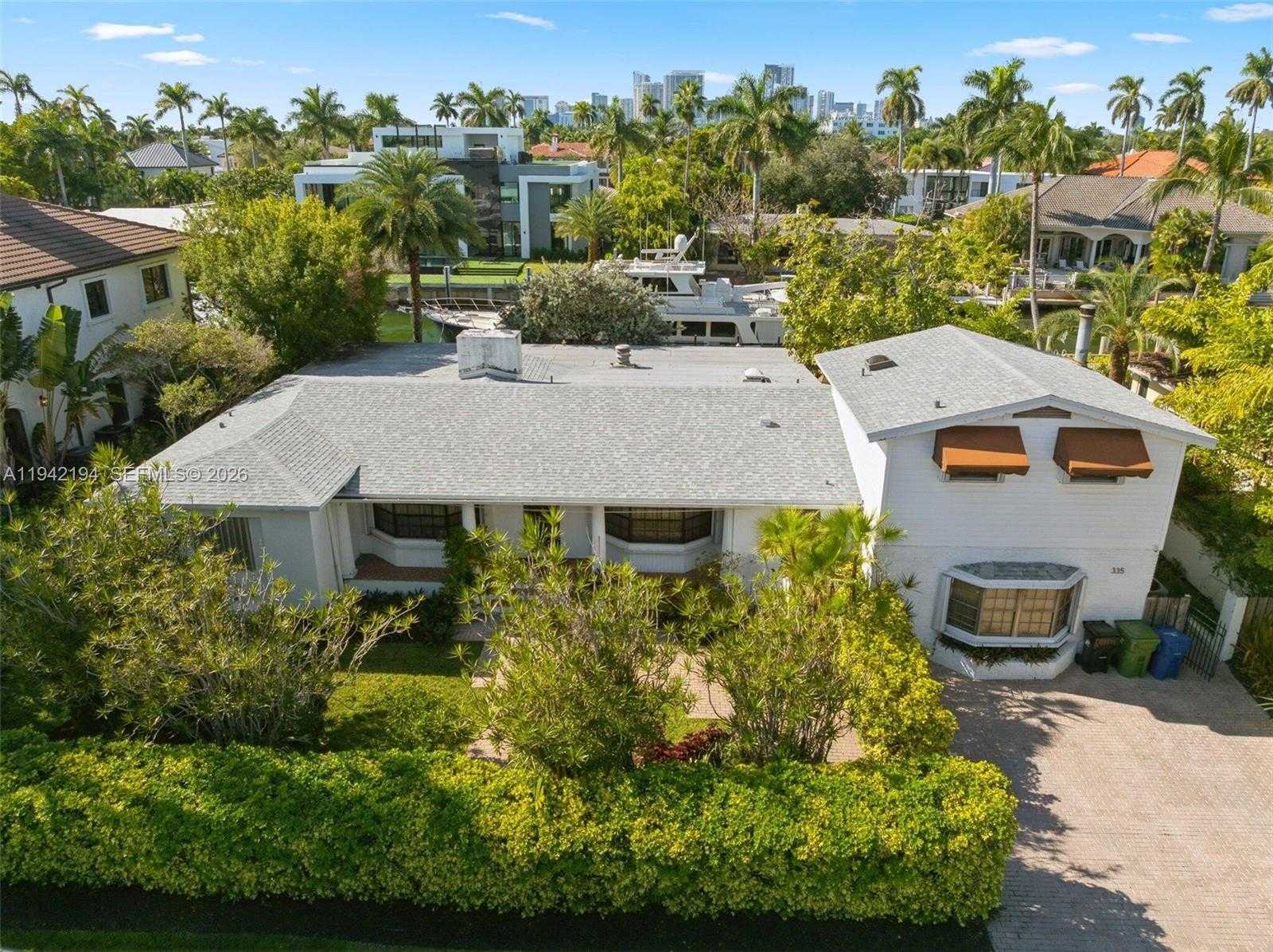 Small Image of 335 CORAL WAY, Fort Lauderdale Number 30