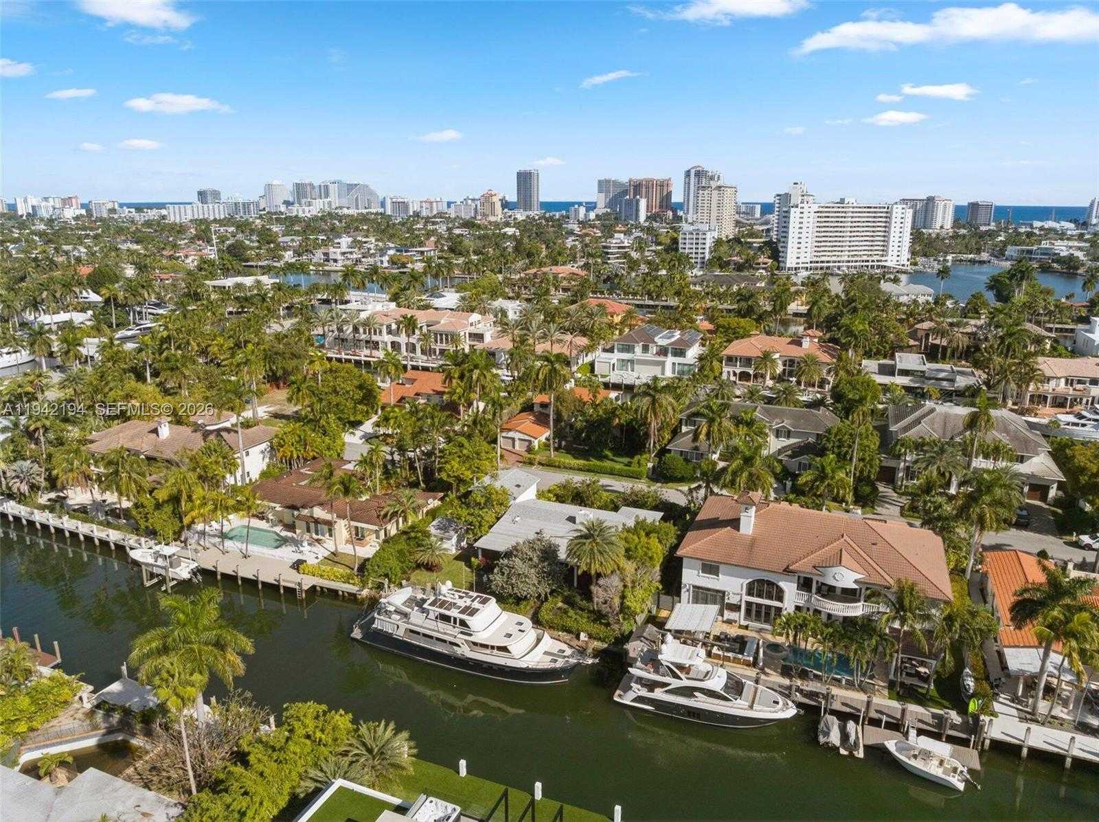 Small Image of 335 CORAL WAY, Fort Lauderdale Number 34