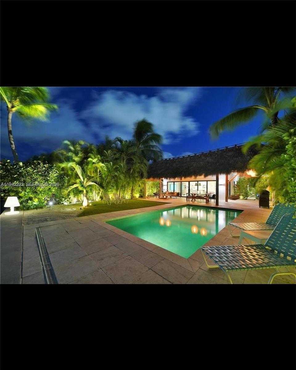 Small Image of 811 86TH ST, Miami Beach Number 5